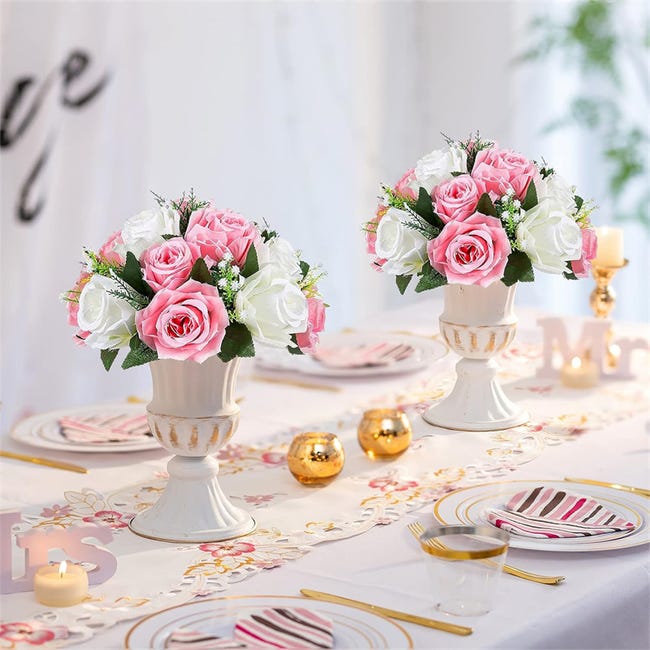 Rose blu artificiali Fiori Bouquet di fiori di rosa di seta Fiori artificiali Decorazione del giardino di casa Rose nuziali Fiori finti 15 Rose blu artificiali Fiori Bouquet di fiori di rosa di seta Fiori artificiali Decorazione del giardino di casa Rose nuziali Fiori finti 15