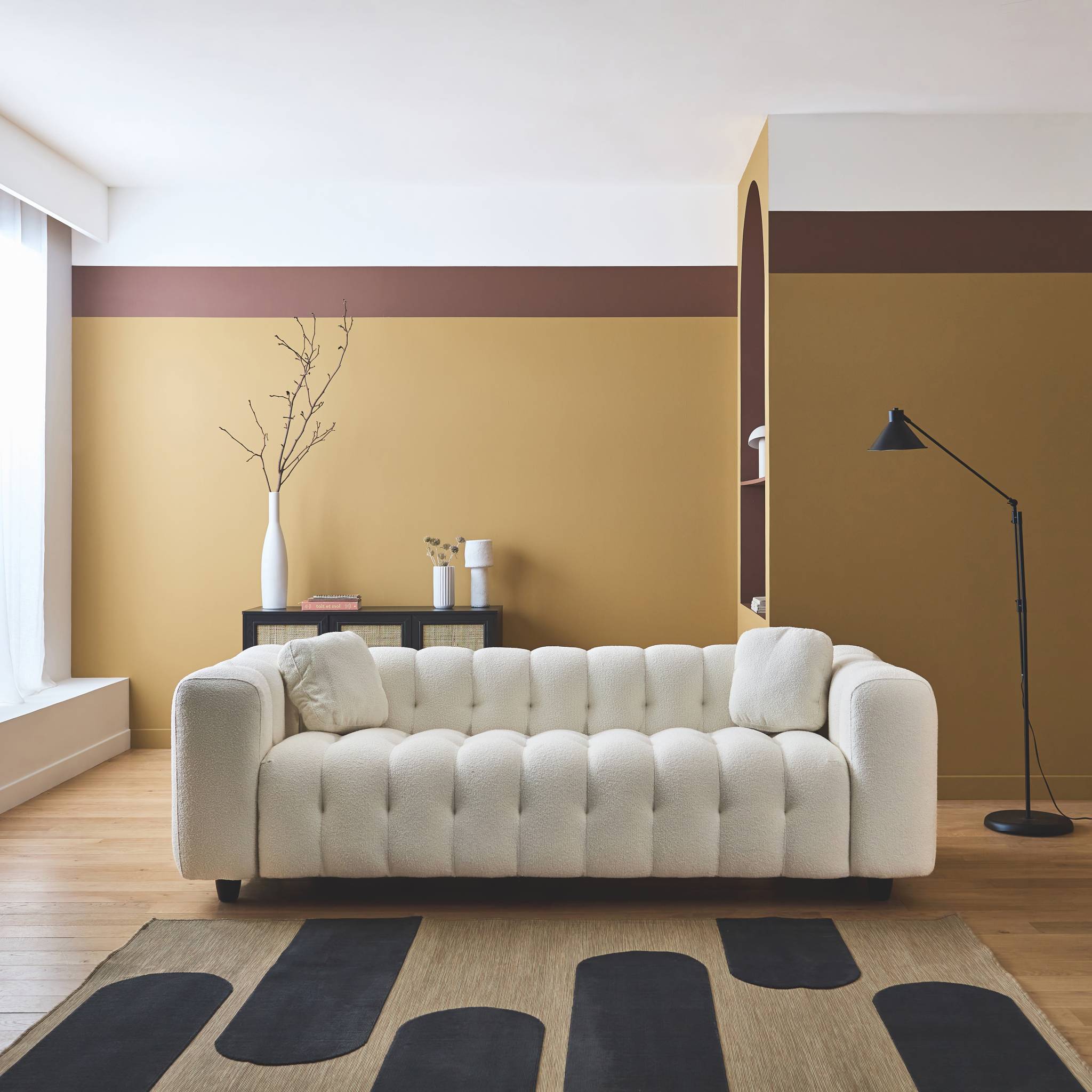 Canapé 3 places en bouclette texturée capitonné blanc crème - Structure bois d'eucalyptus et contreplaqué LEON - 2