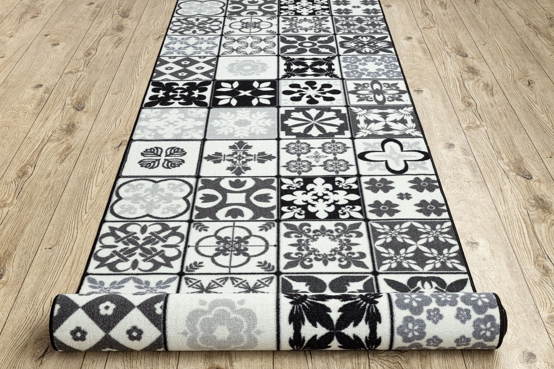 TAPIS DE COULOIR antidérapant AZULEJO PATCHWORK, CARREAUX DE LISBONNE gris / noir 110x520 cm - 5