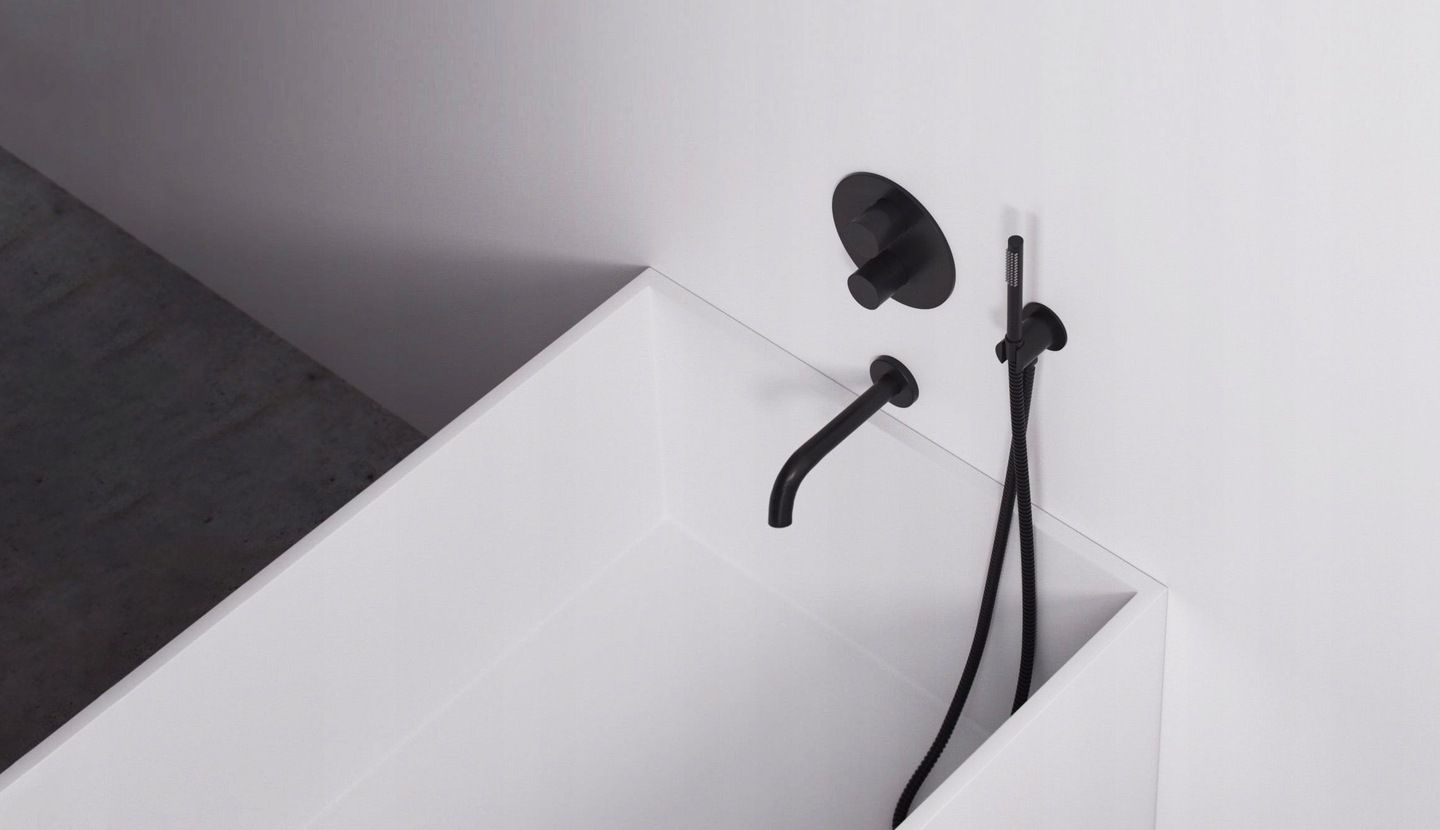 ROBINET DE BAIGNOIRE ENCASTRÉ REA LUNGO + BOX BLACK - 8