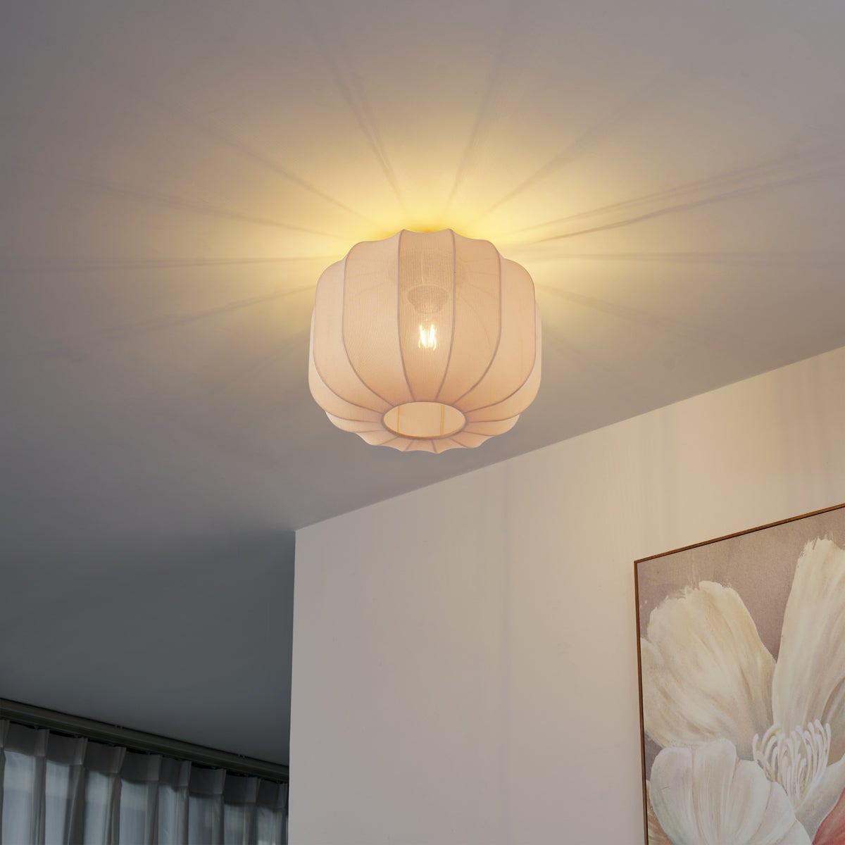 Qazqa japandi plafon z tkaniny - Pluni - beżowy, max. 15w, kompatybilny z żarówką LED, e27, 32cm oświetlenie wewnętrzne