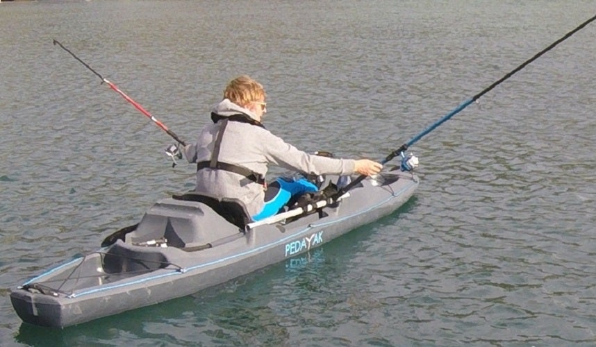 PEDAYAK a pedais mãos livres, rápido e manobrável, para pesca e lazer, com hélice e grande estabilidade. - 5