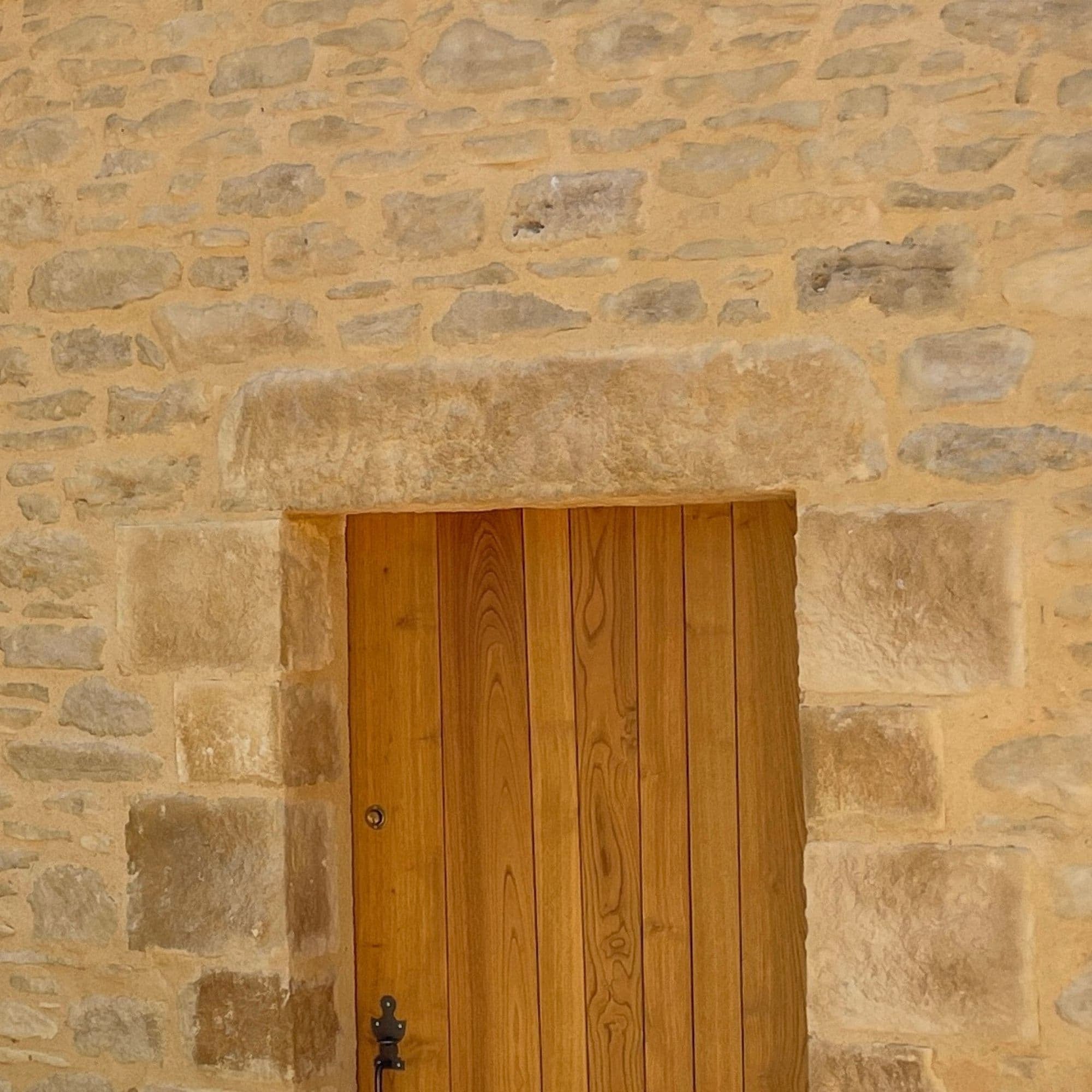 Linteau pierre de parement extérieur Province ton cannelle - 150 cm (à l'unité) - RO'MA NATURE - 3