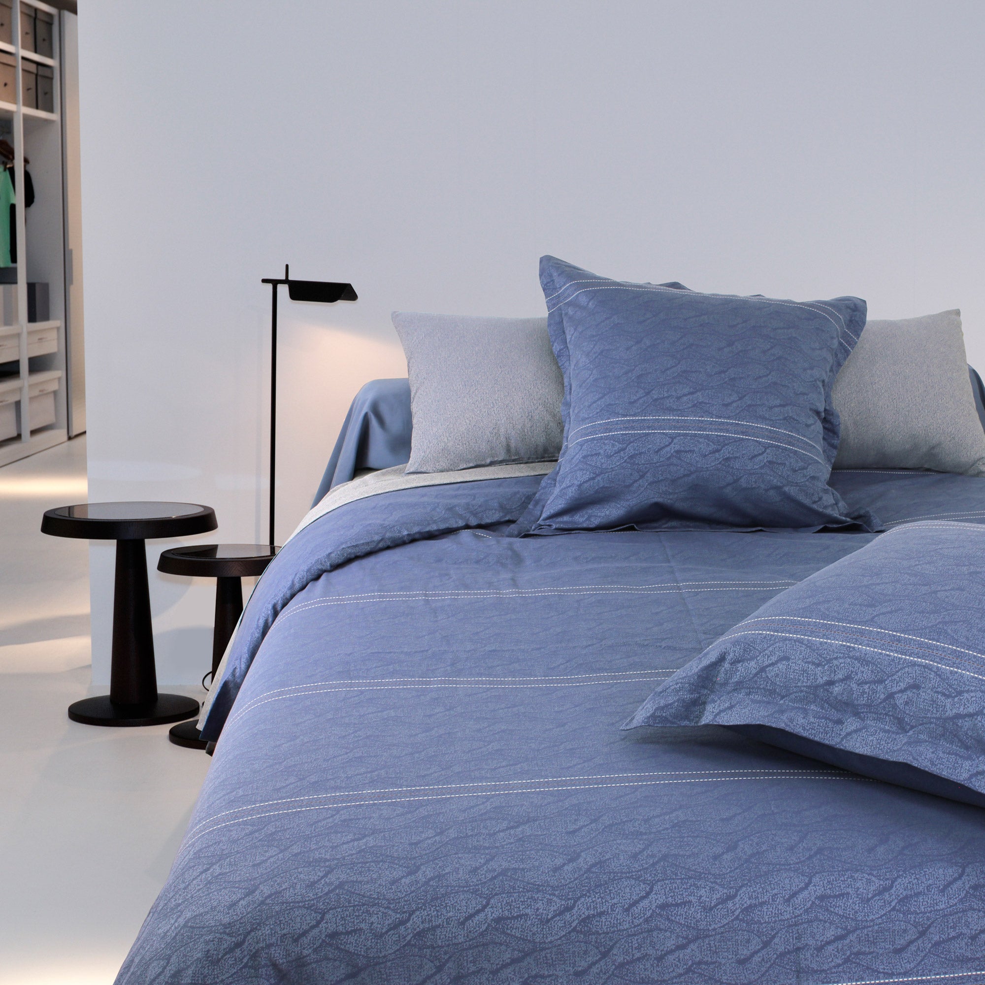 Housse de couette 260x240 cm Satin de coton VENDOME Bleu foncé - 2