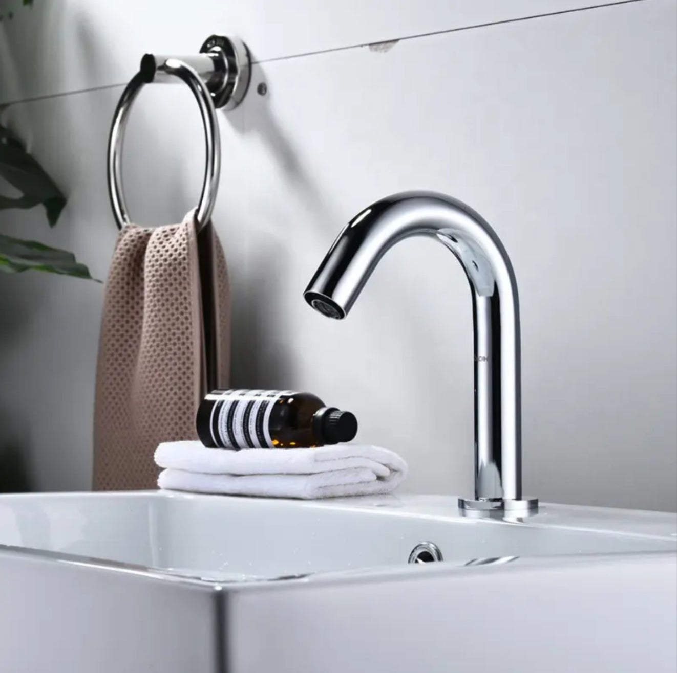 ROBINET LAVABO INFRAROUGE 015 CHROMÉ COLLECTION ERYMANTHE - 4