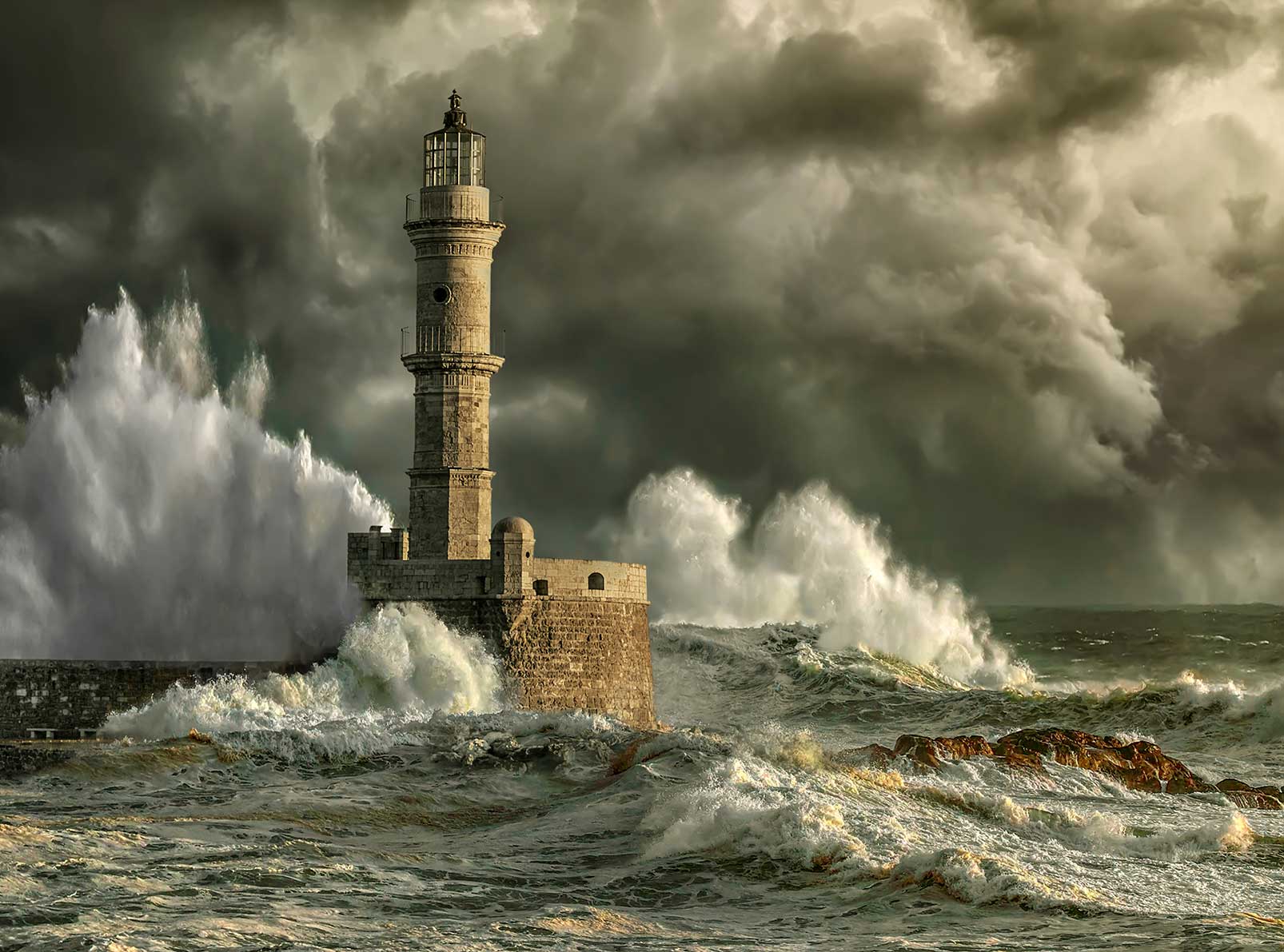 Papier peint orage sur le phare - 364x270cm - 5