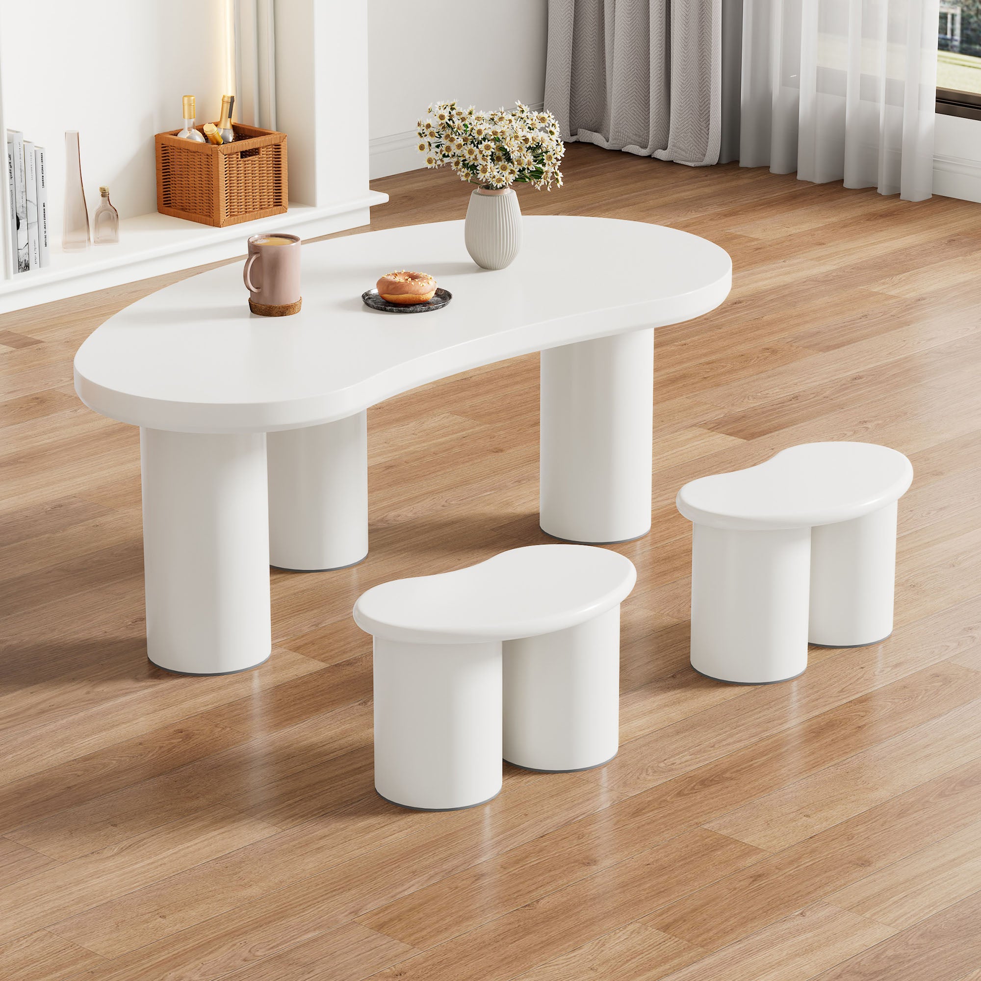 Stolik kawowy w kształcie nieregularnego półksiężyca z 2 małymi stołkami, 107*57*40,5 cm, blat MDF, nogi PVC