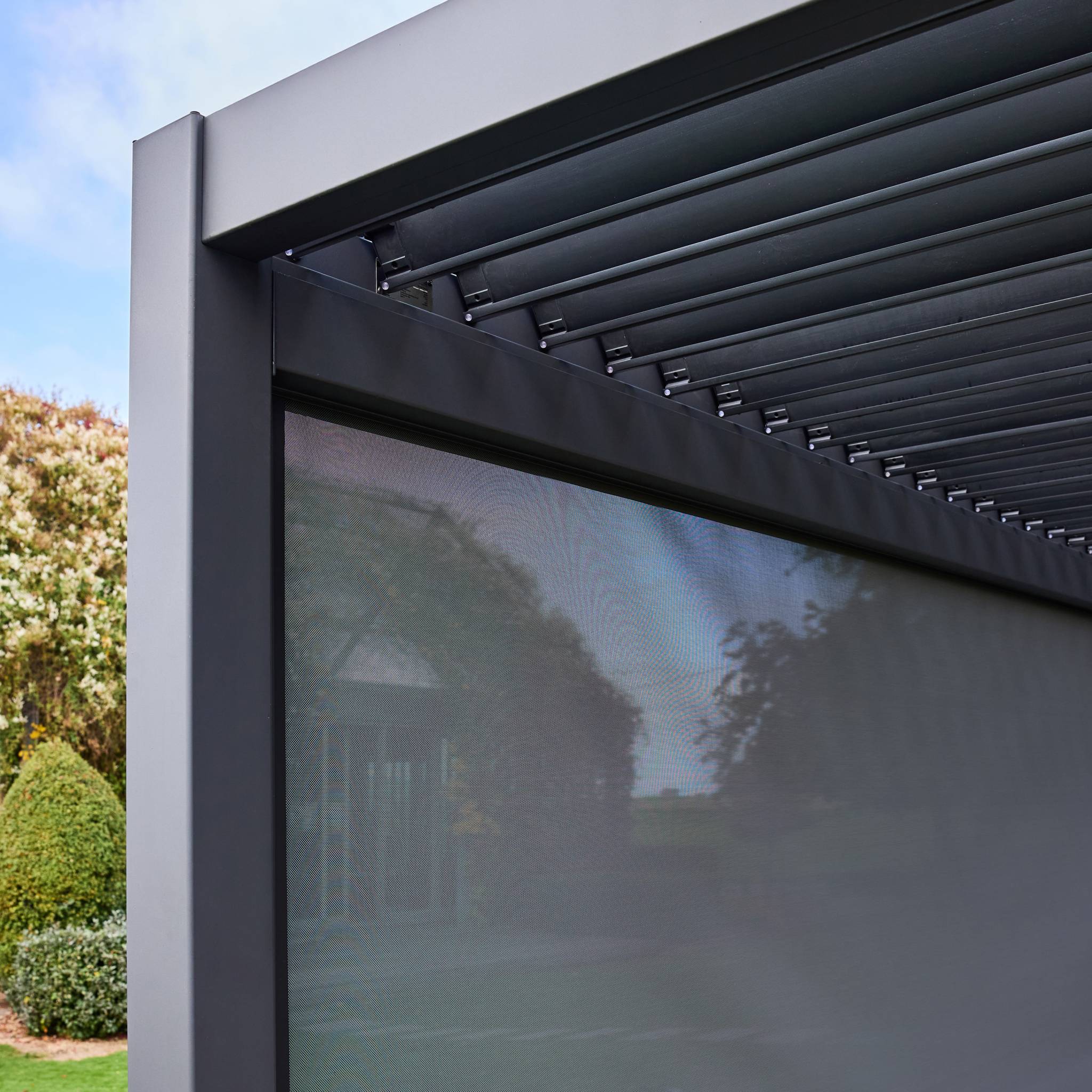 Store gris pour pergola bioclimatique – Triomphe – 3x4 m. aluminium et textilène - 6