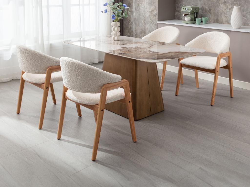 Lot de 2 chaises de salle à manger bois clair et gris YUBA Lot de 2 chaises de salle à manger bois clair et gris YUBA