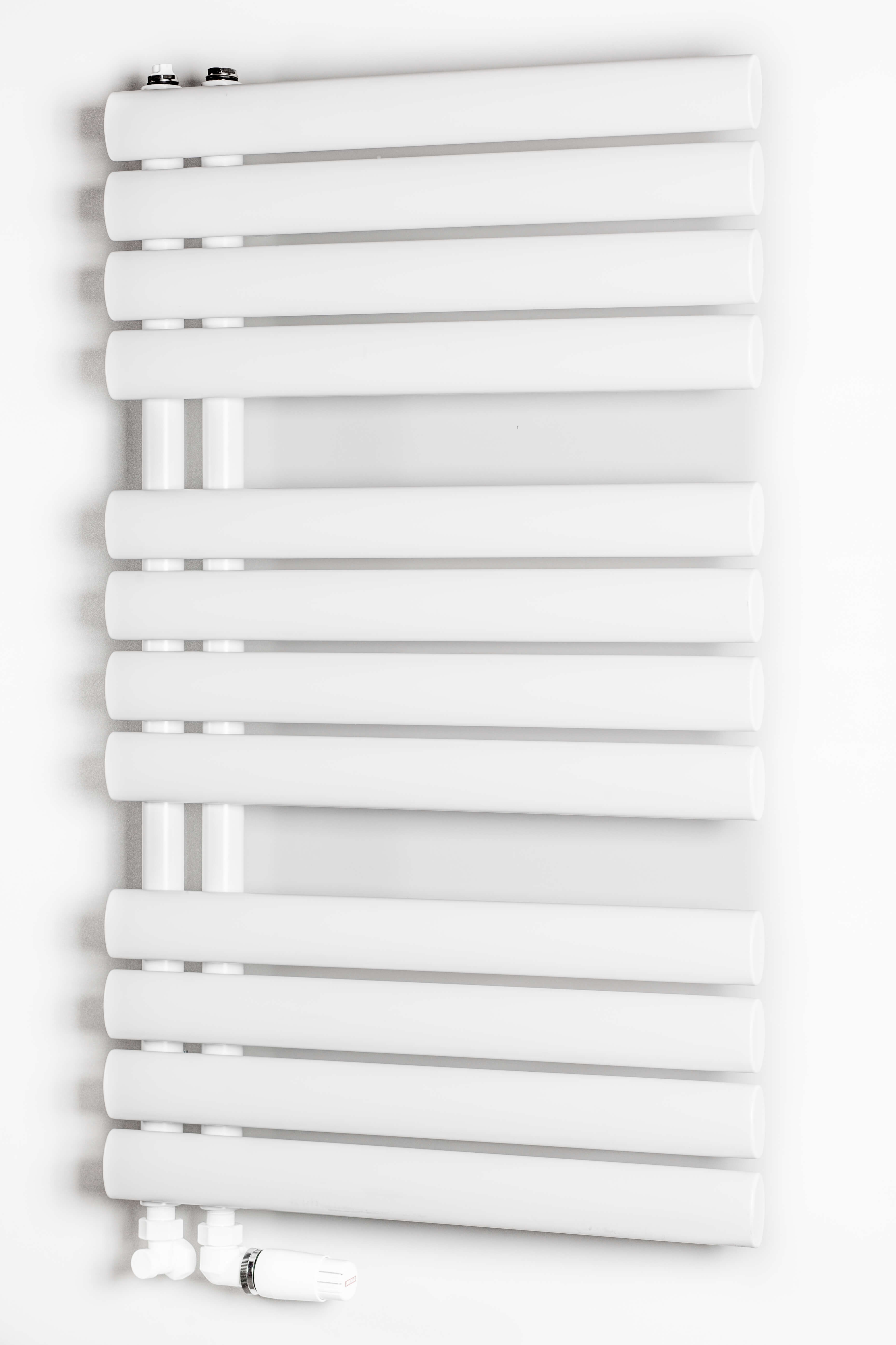 Grzejnik Flag bis 81.6x50 cm Biały 454W Roz 5cm 10 Bar LUXRAD