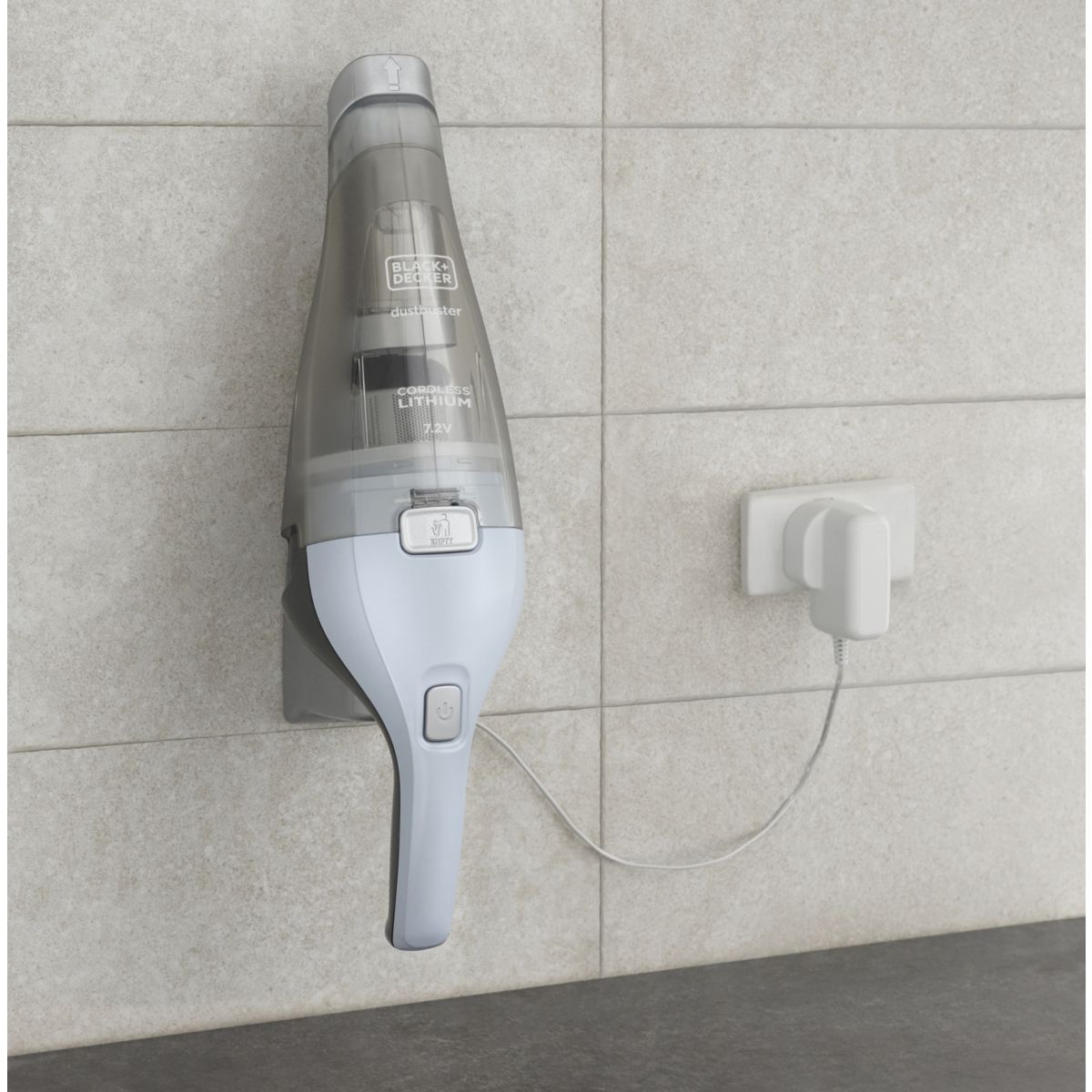 Aspirateur main BLACK ET DECKER NVC215W Dustbuster - 4