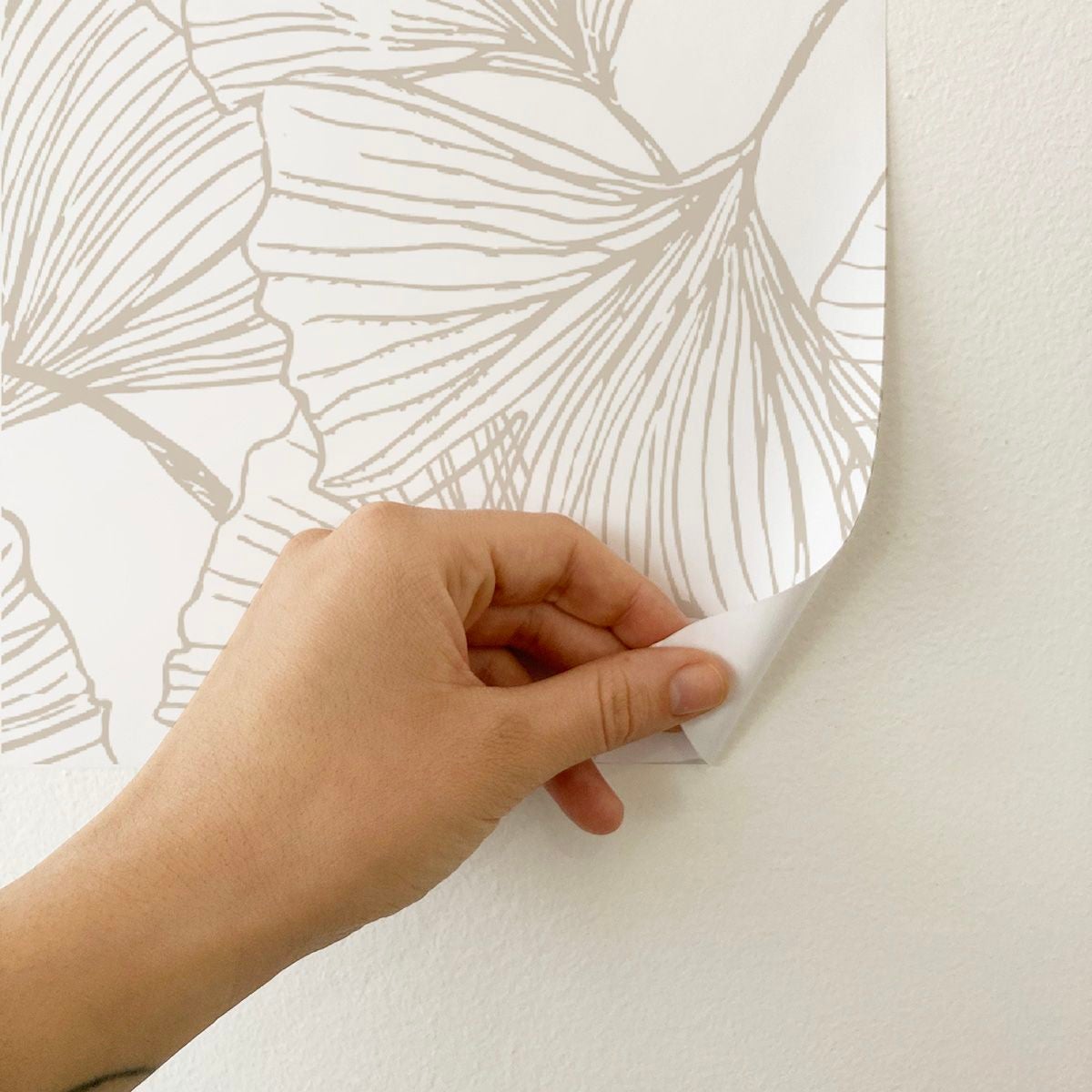 Carta da parati adesiva gingko ecru e bianco in vinile lavabile e rimovibile - 1 rotolo 50x300 cm - Decochic - 4