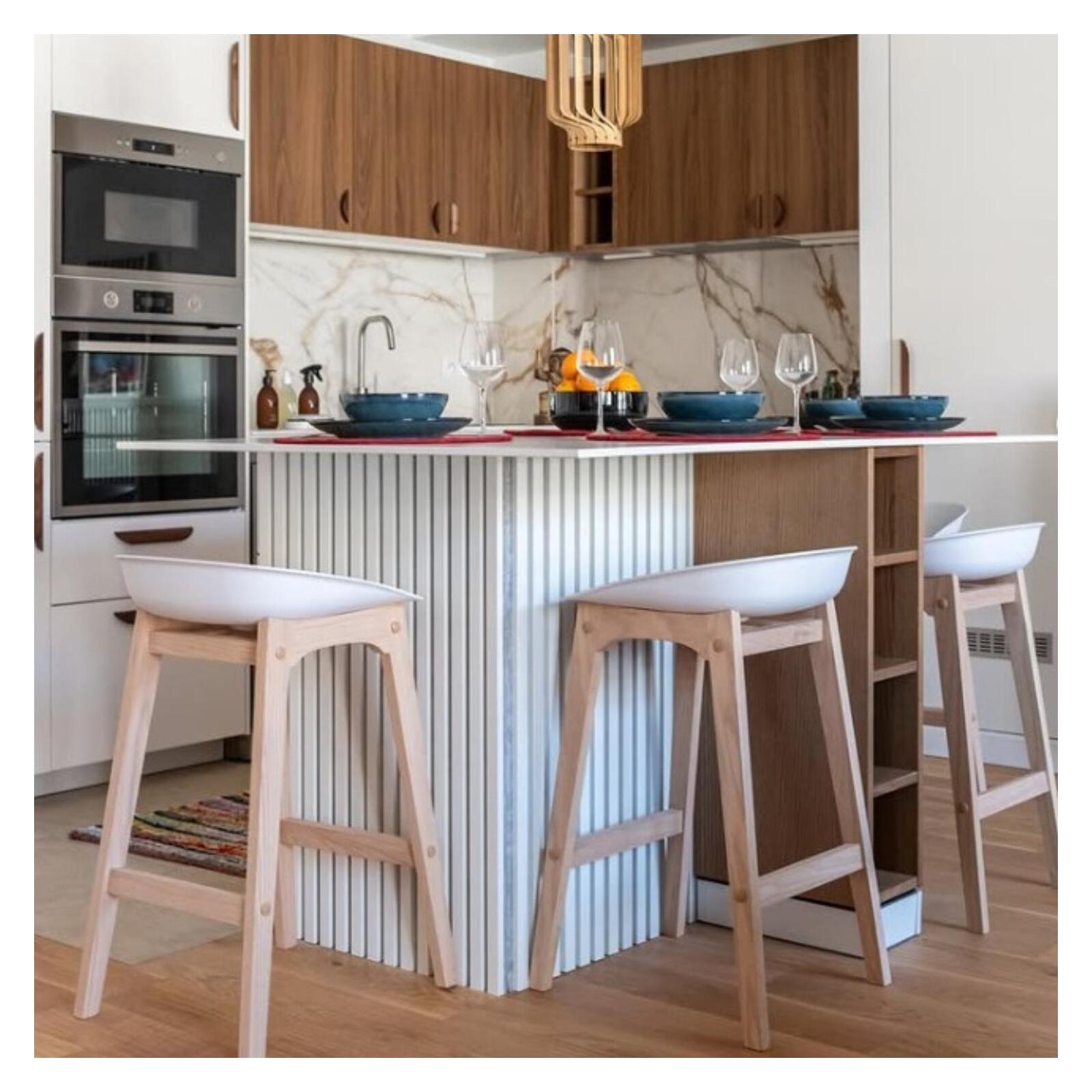 Set di sgabelli da bar in legno RIVA da 65 cm - 7