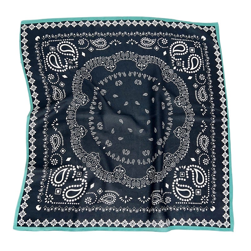 Bufanda cuadrada de 27