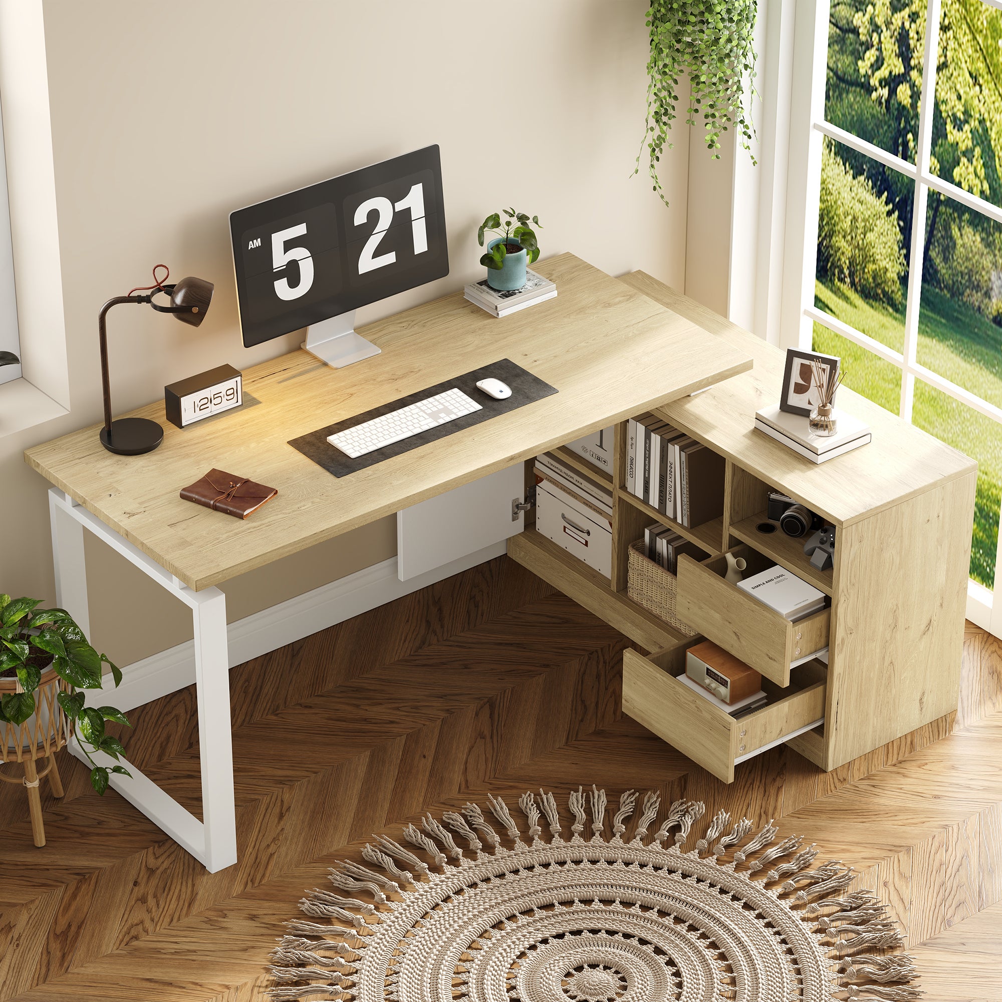Bureau d'angle avec 2 tiroirs, 3 étagères ouvertes et 1 porte - 152 x 113,5 x 76 cm - MDF et métal - Étagères réglables - Bois naturel et Blanc - 4