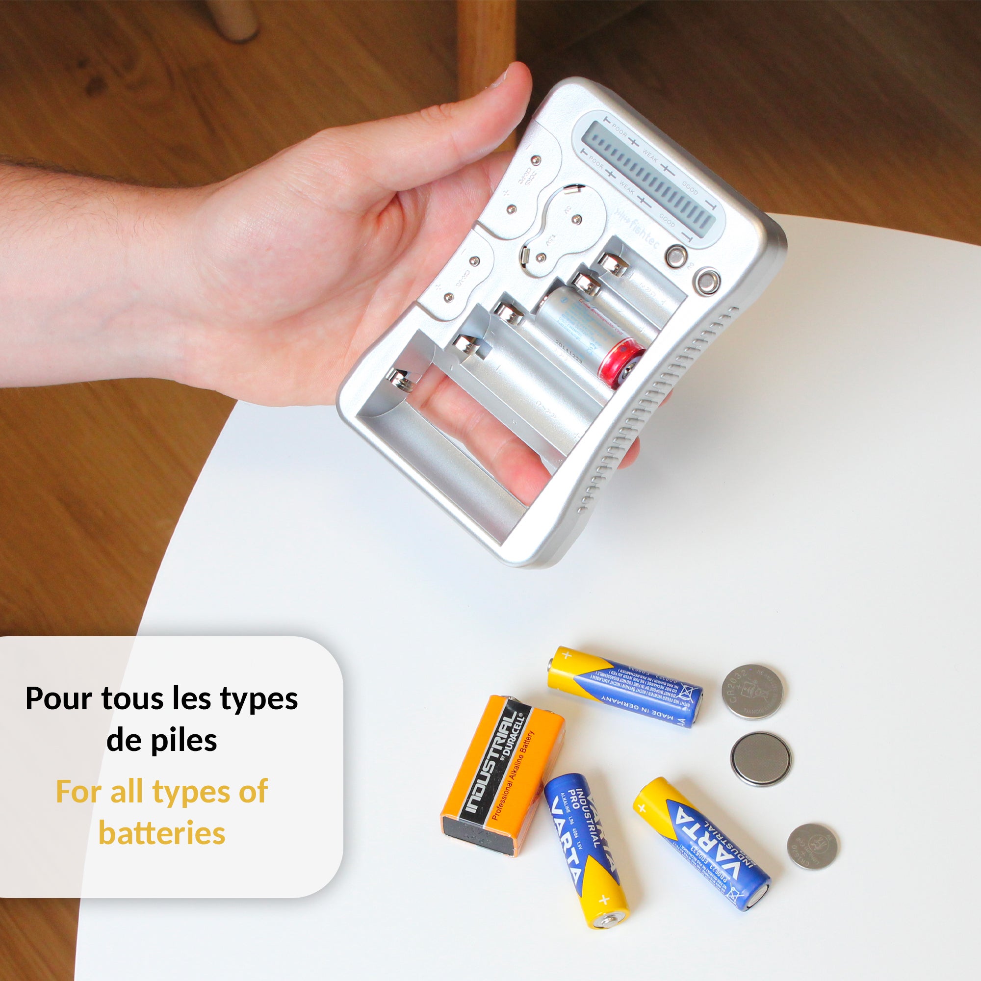 FISHTEC Tester di pile Universale, Visualizzazione digitale della tensione, Pile AA/LR6, AAA/LR3, C/LR14, D/LR20, 9V, Pile Bottone ALCALINE, Grigio - 6