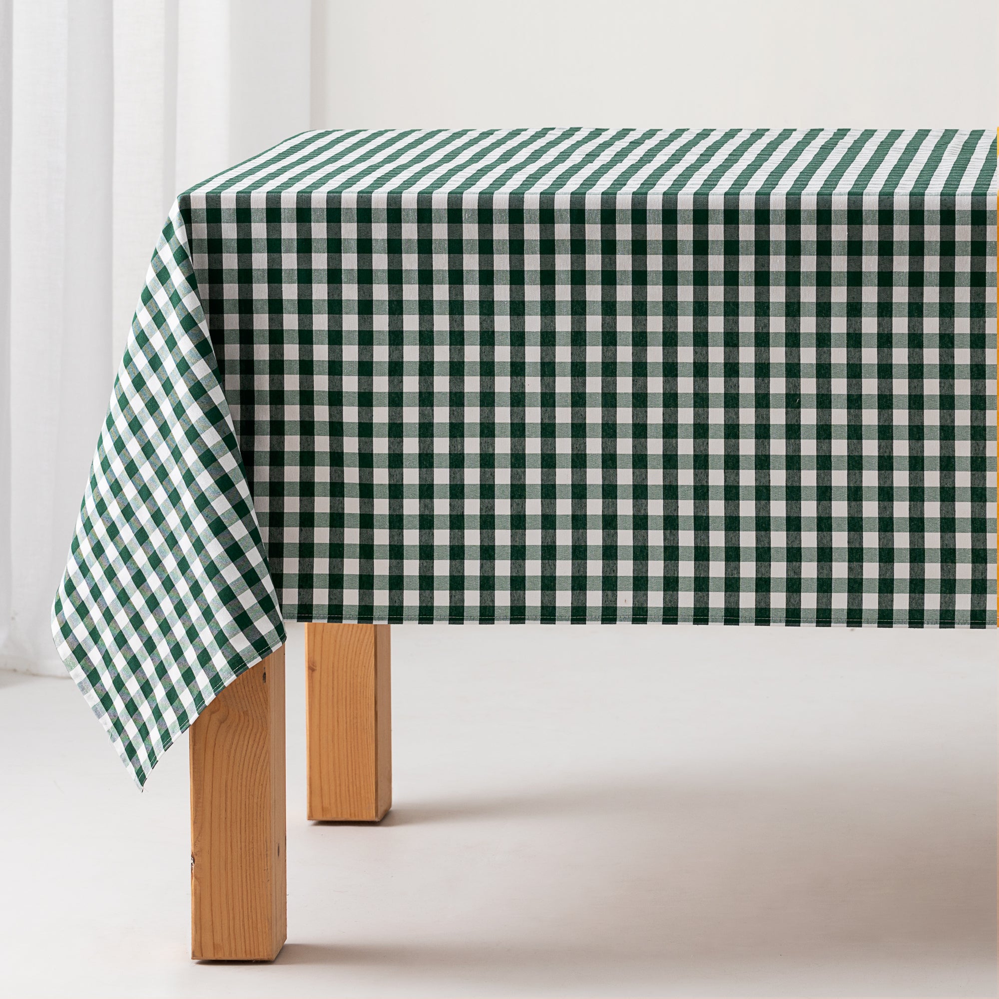 Obrus plamoodporny vichy z bawełny, miękki w dotyku, zielony 140x240 cm