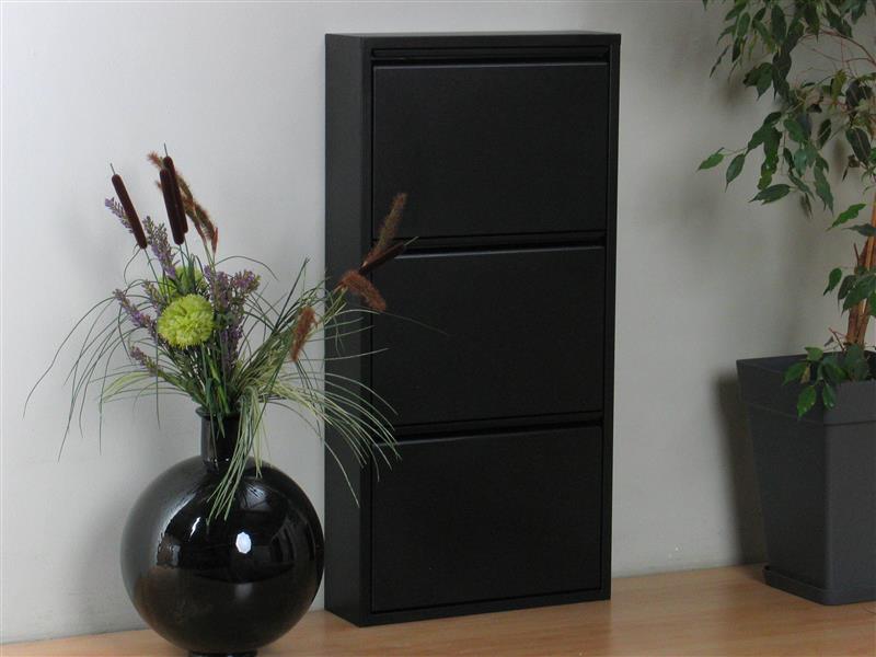 Pisa Armoire à chaussures à 3 rabats/portes en métal noir. Livré entièrement monté. - 2