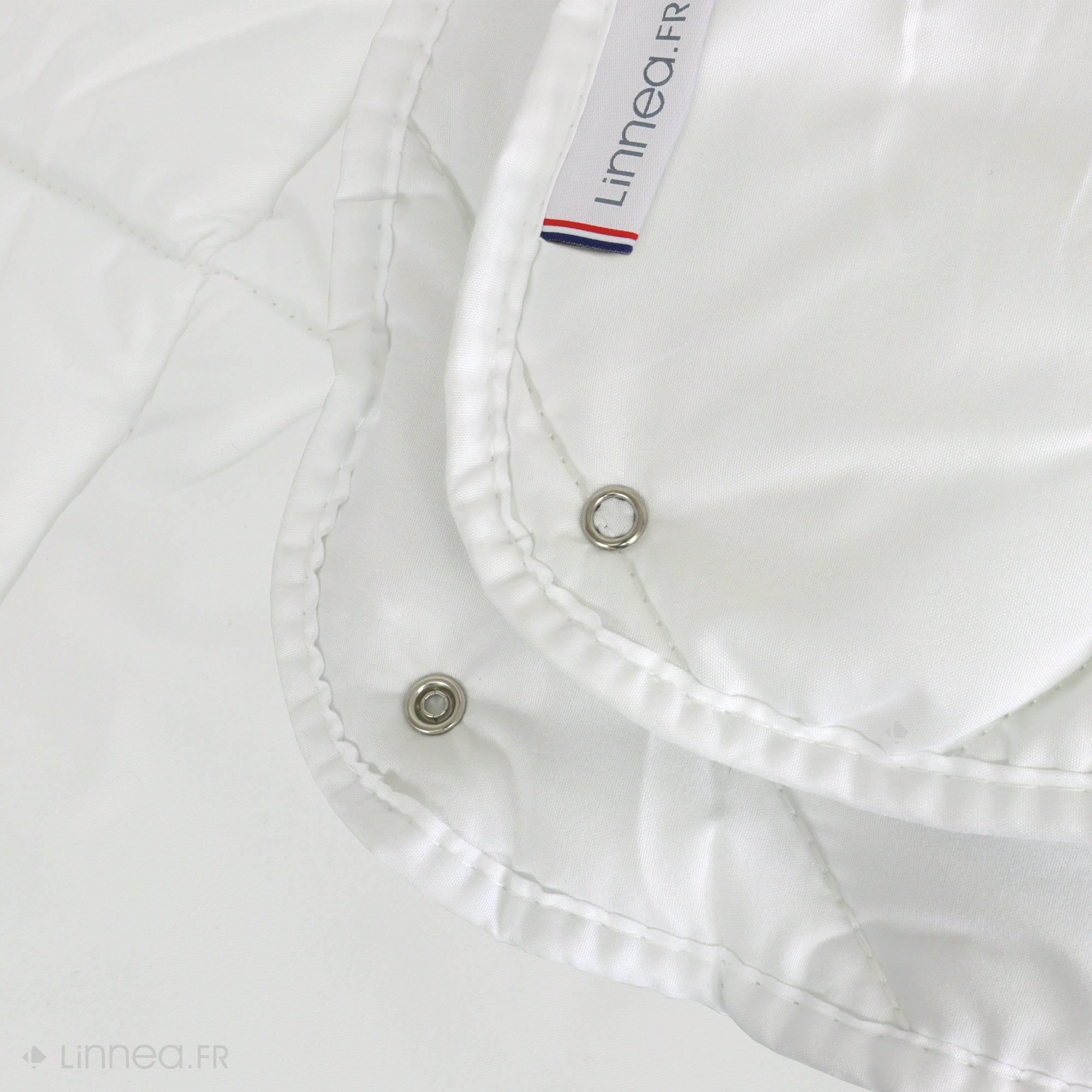 Couette 4 saisons 240x220 cm COCOON garnissage fibre polyester 200+300 = 500 g/m2 - 4