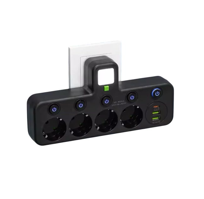 Listwa zasilająca ścienna z 4 gniazdami EU, 2 portami USB, 1 portem typu C, indywidualnymi przełącznikami (4 gniazda + USB, czarna)