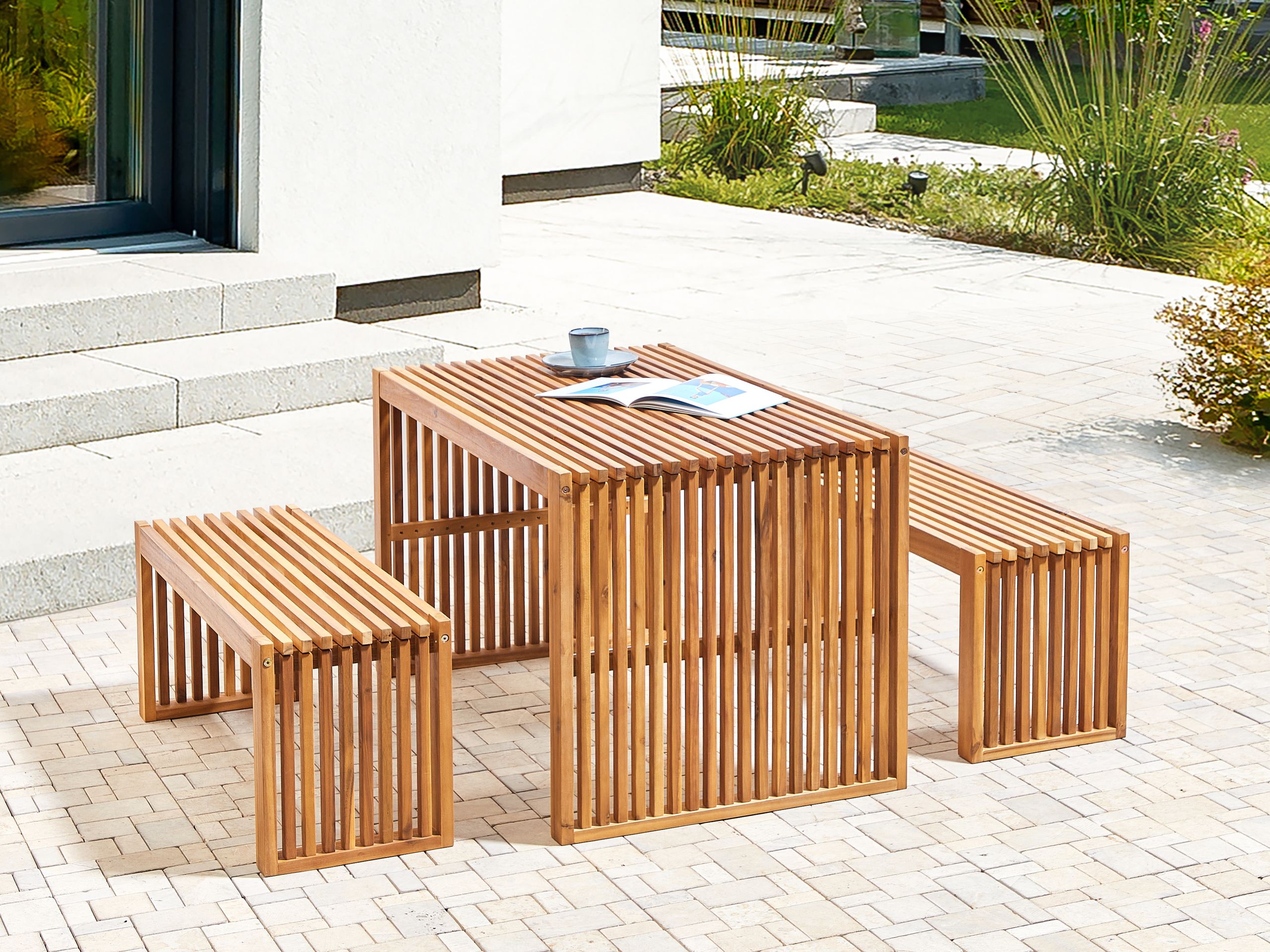 Set dining pentru grădină cu bănci cu 4 locuri BELLANO Maro Lemn de acacia