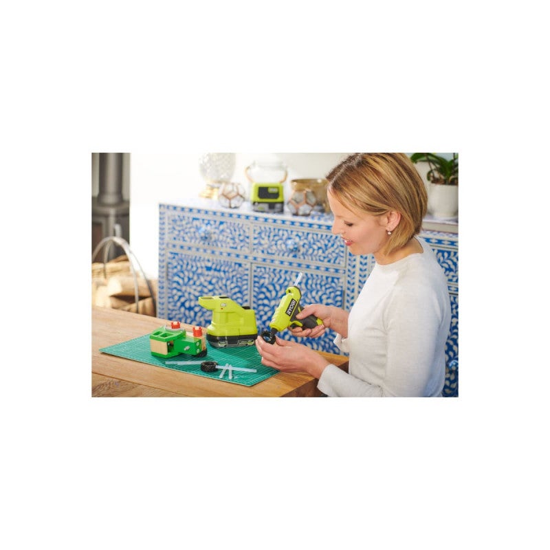 Pistolet à colle RYOBI 18V One+ - Sans batterie ni chargeur RGLM18-0 - 2