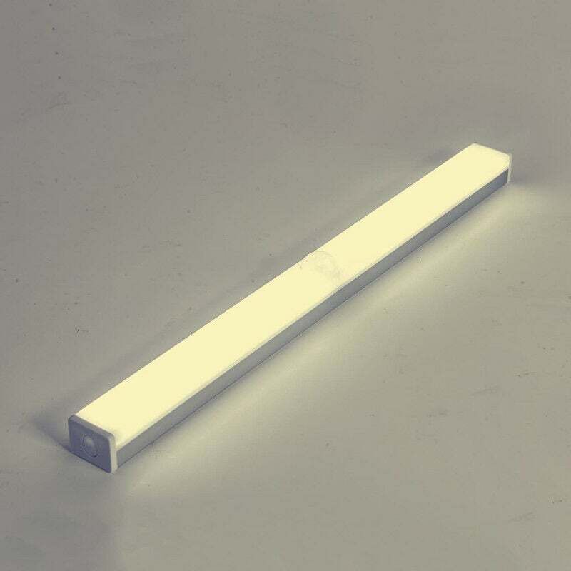 Barrette d'éclairage LED à détection de mouvements | Leroy Merlin
