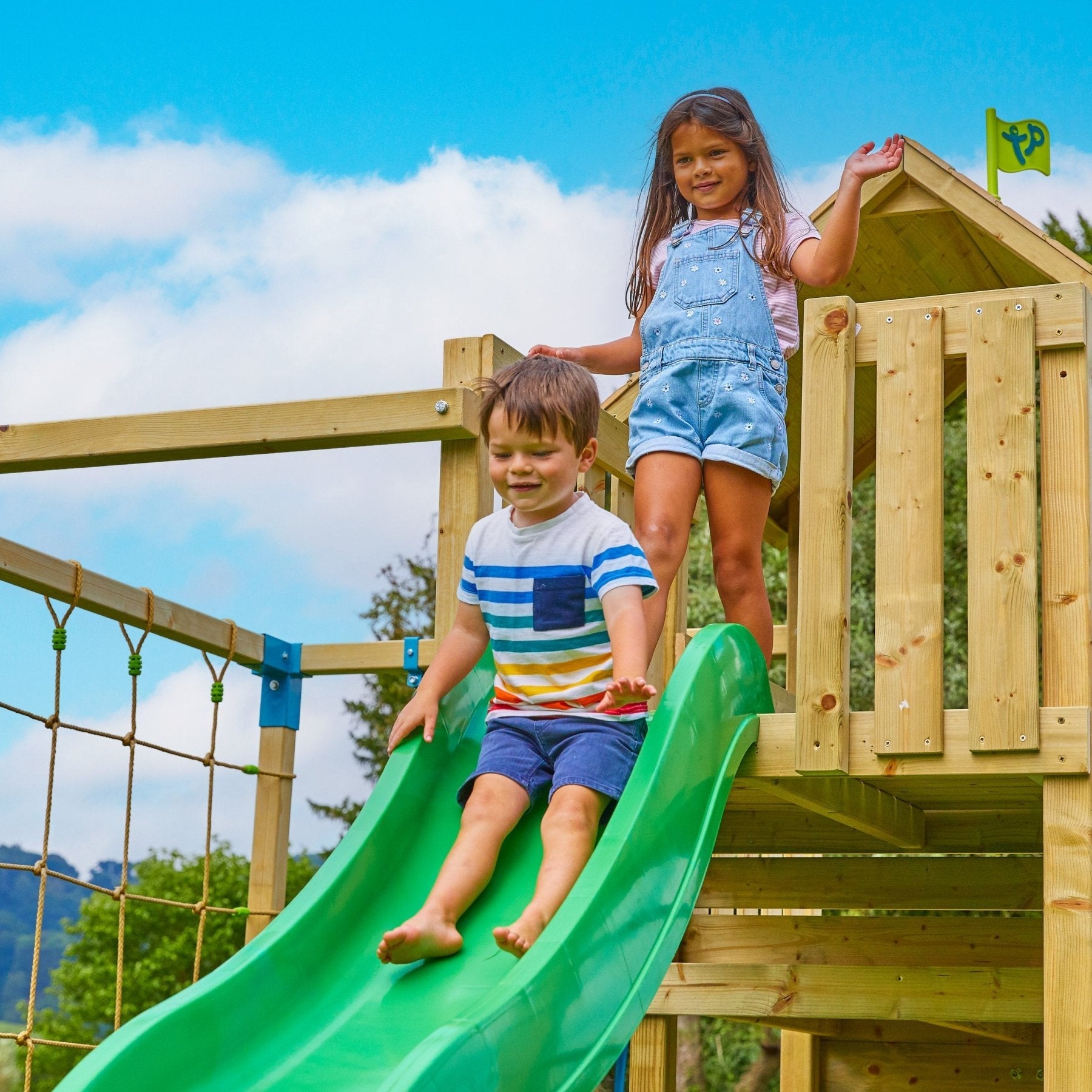 Aire de jeux XXL TILLEUL SKYWOOD double plateforme - filet à grimper - balançoire - bac a sable - toboggan - bois FSC® - 3