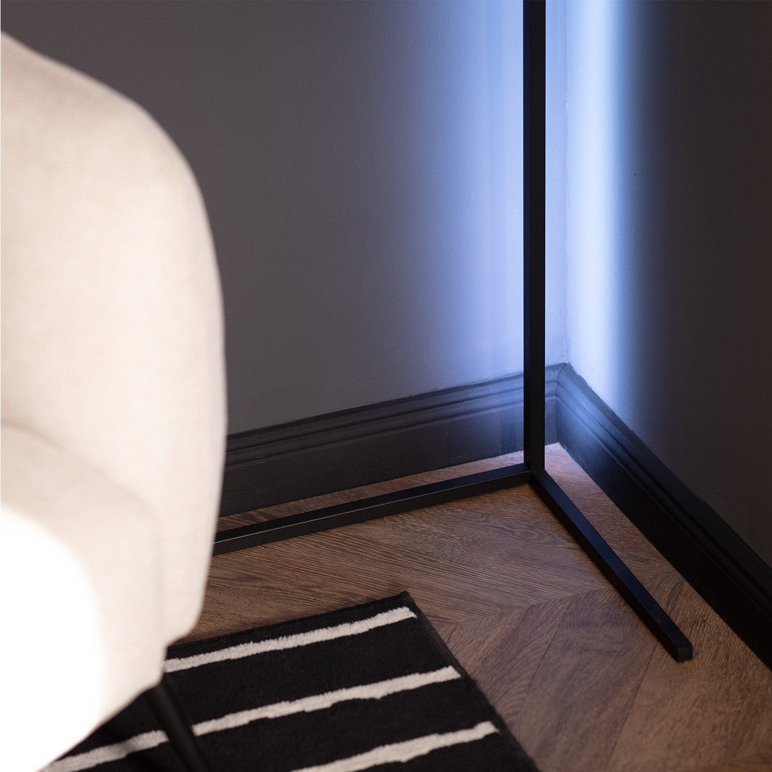 Lampadaire LED 20W RGBWW | Télécommande Dimable | 13 Modes de Couleur | Design Moderne pour Salon et Chambre | Éclairage Diffus, - 4