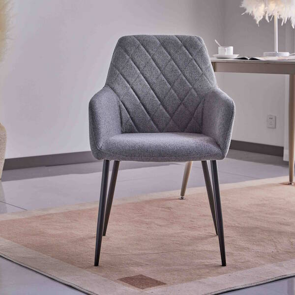 Zestaw 2 krzeseł tapicerowanych szarą tkaniną, drewniana konstrukcja, czarne nogi