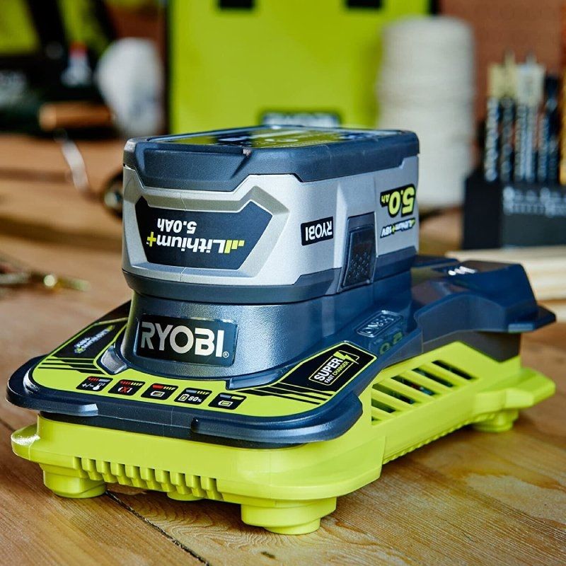Ryobi Caricabatteria ONE+ ONE+ RC18150 mod. 5133002638 EAN 4892210141873 - 5