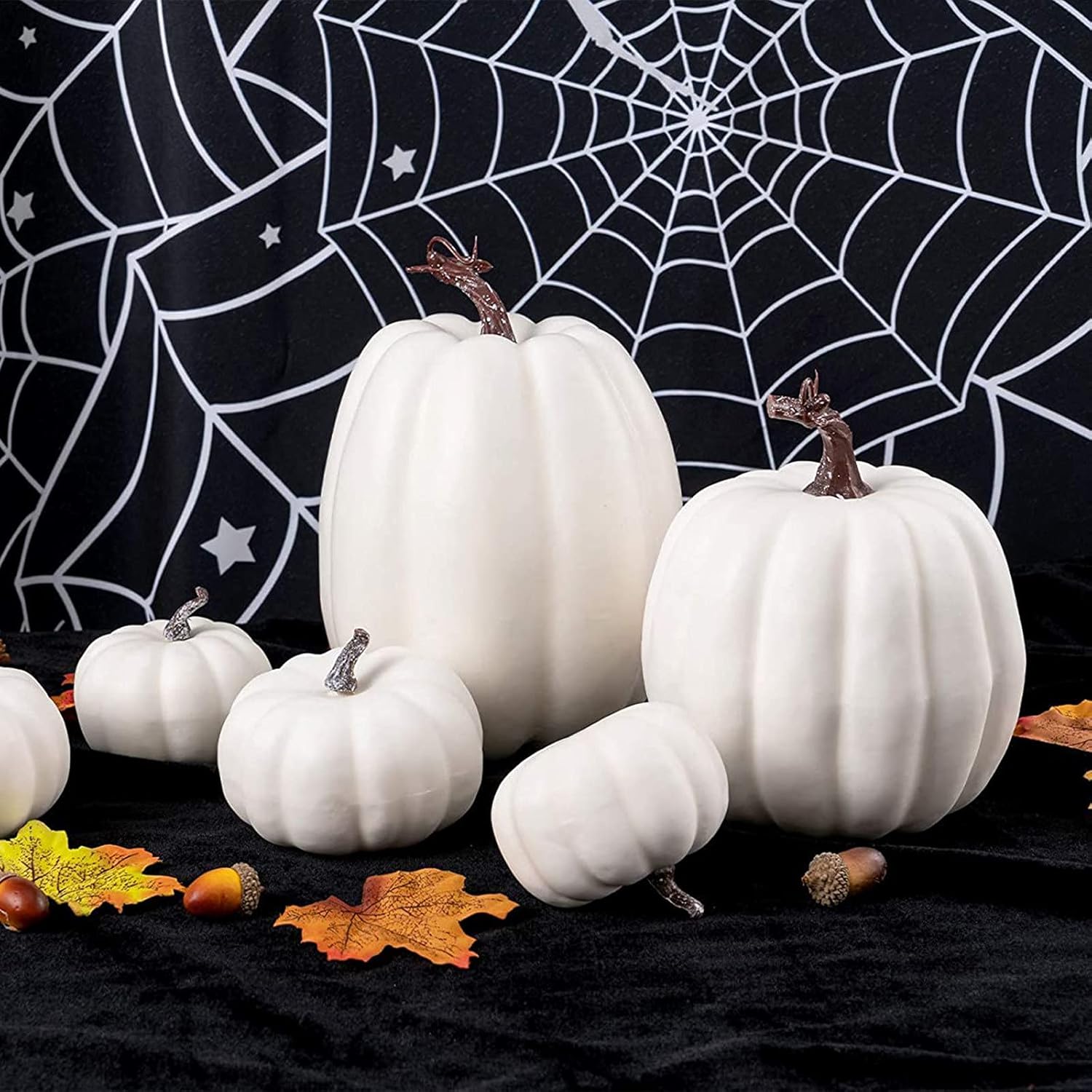 Calabazas artificiales de espuma blanca, 7 piezas, calabazas falsas para decoraciones de jardín de otoño, Acción de Gracias y Halloween - 7
