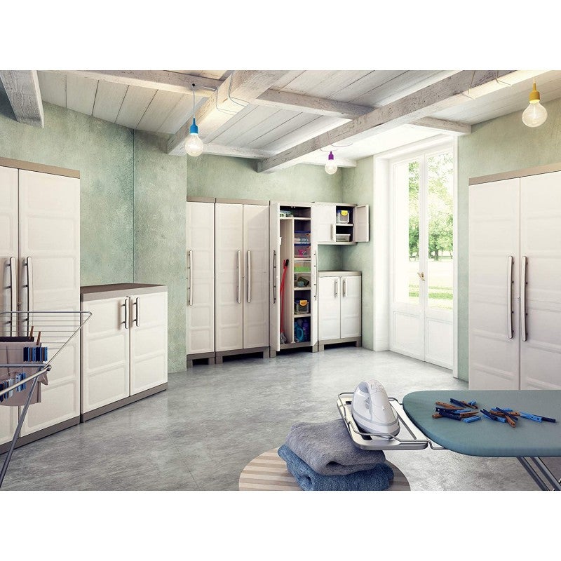 Armoire basse verrouillable en résine avec 2 portes de jardin extérieures décorées Excellence Keter - 2