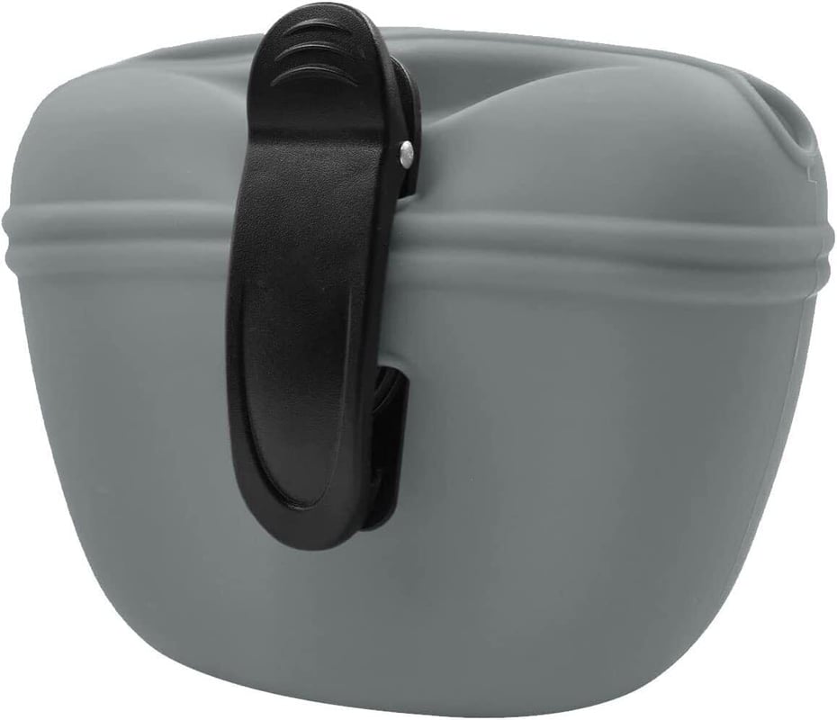 Szara torebka na przysmaki dla psa, 10,5*5,3*13 cm, przenośna torebka na przysmaki z magnetycznym zamknięciem i klipsem do paska.