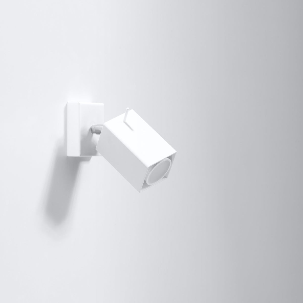 Kinkiet BRIOW biały LED 4000K - 8x16x8cm Sollux