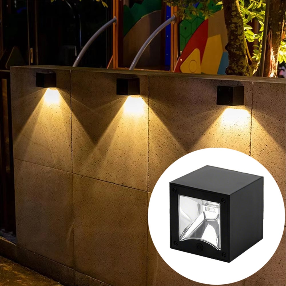 Solarny kinkiet LED z indukcją, idealny do ogrodu, na balkon, balustradę lub jako wodoodporna dekoracja