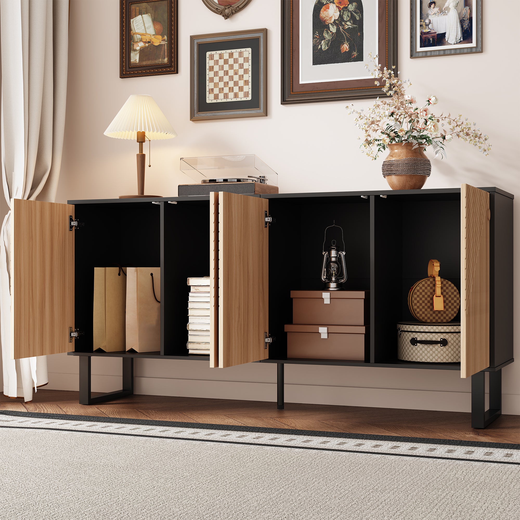 Nowoczesna komoda z 4 drzwiami - 160 x 38 x 75 cm - Płyta wiórowa + MDF - Kolor naturalny + czarny - 4