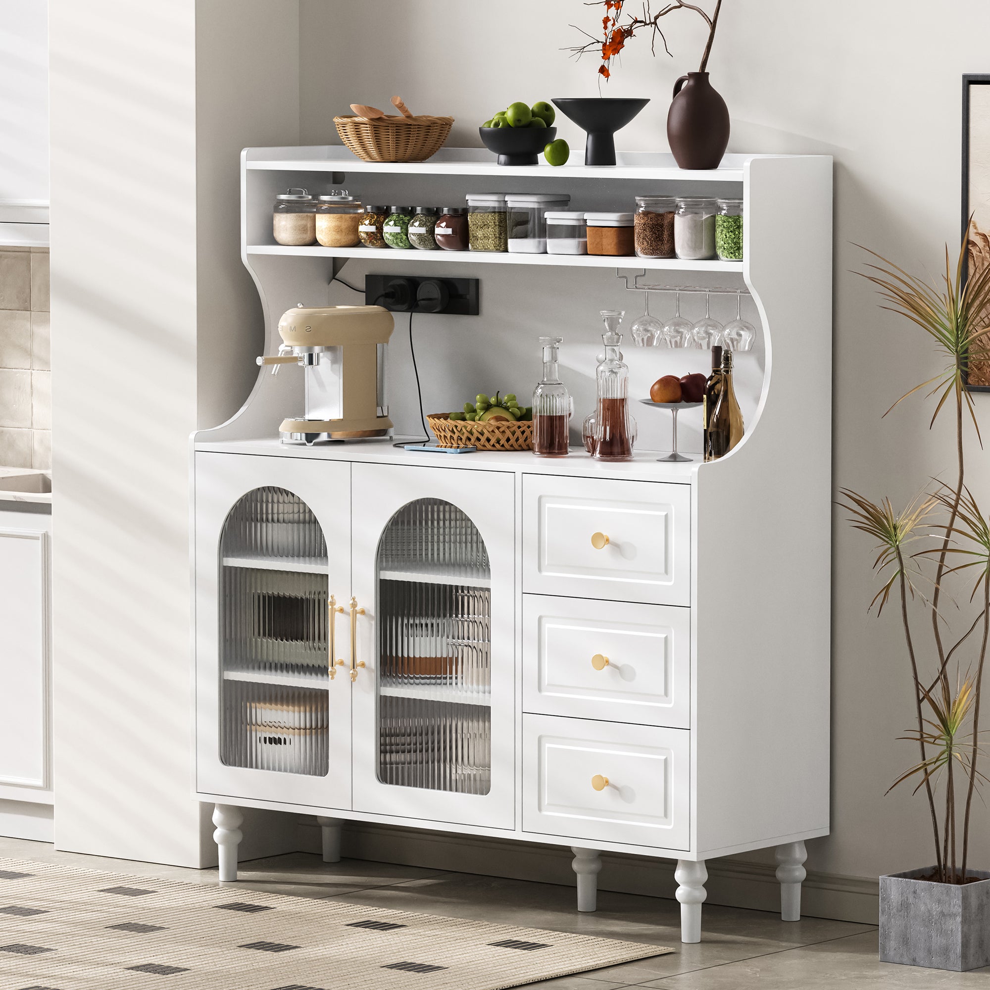 Kredens kuchenny z 2 szklanymi drzwiami, 3 szufladami i portem ładowania - 120 x 40 x 184 cm - Płyta MDF i płyta wiórowa - Regulowane półki - Biały - 4