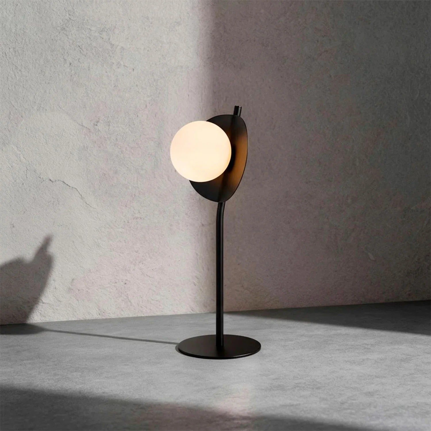 Lampa stołowa industrialna czarna szklana biała kula do salonu sypialni 1xG9 5W JULES Rabalux