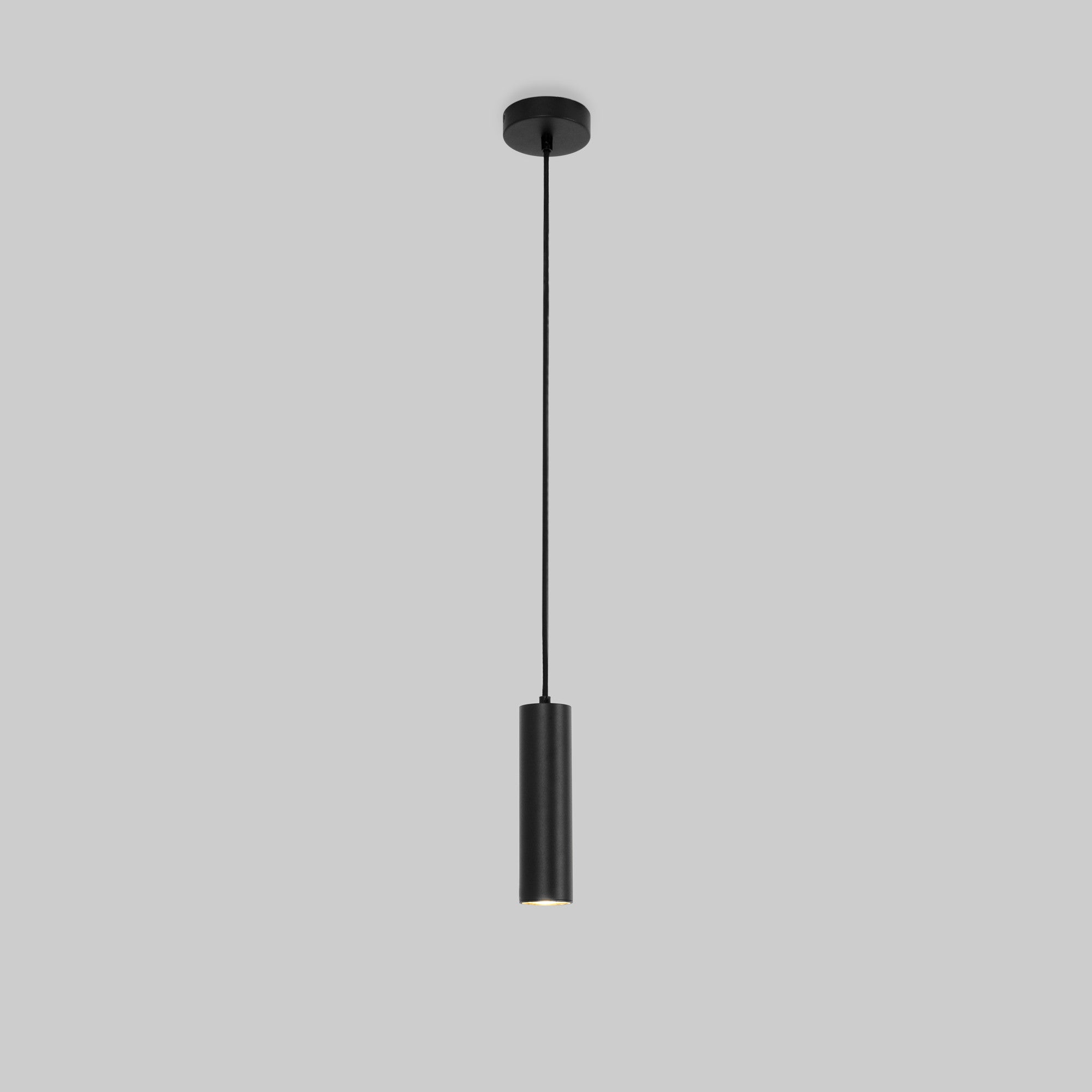 Lampada a sospensione minimalista dal semplice design nordico • Illuminazione Italia