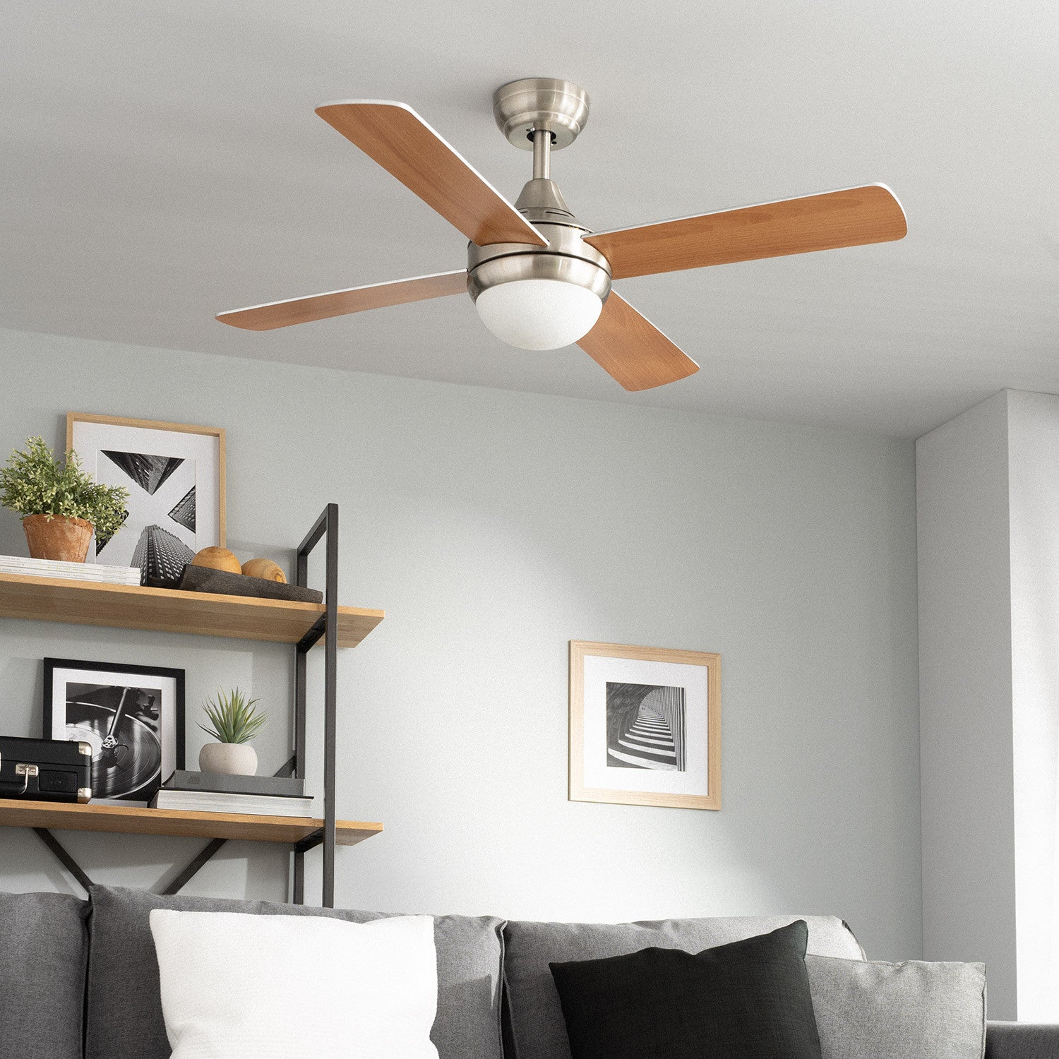 TECHBREY - Ventilateur de Plafond Silencieux avec Télécommande | 3 Vitesses Réglables | Minuterie Intégrée | Moteur AC 60W | Lames Réversibles - 9