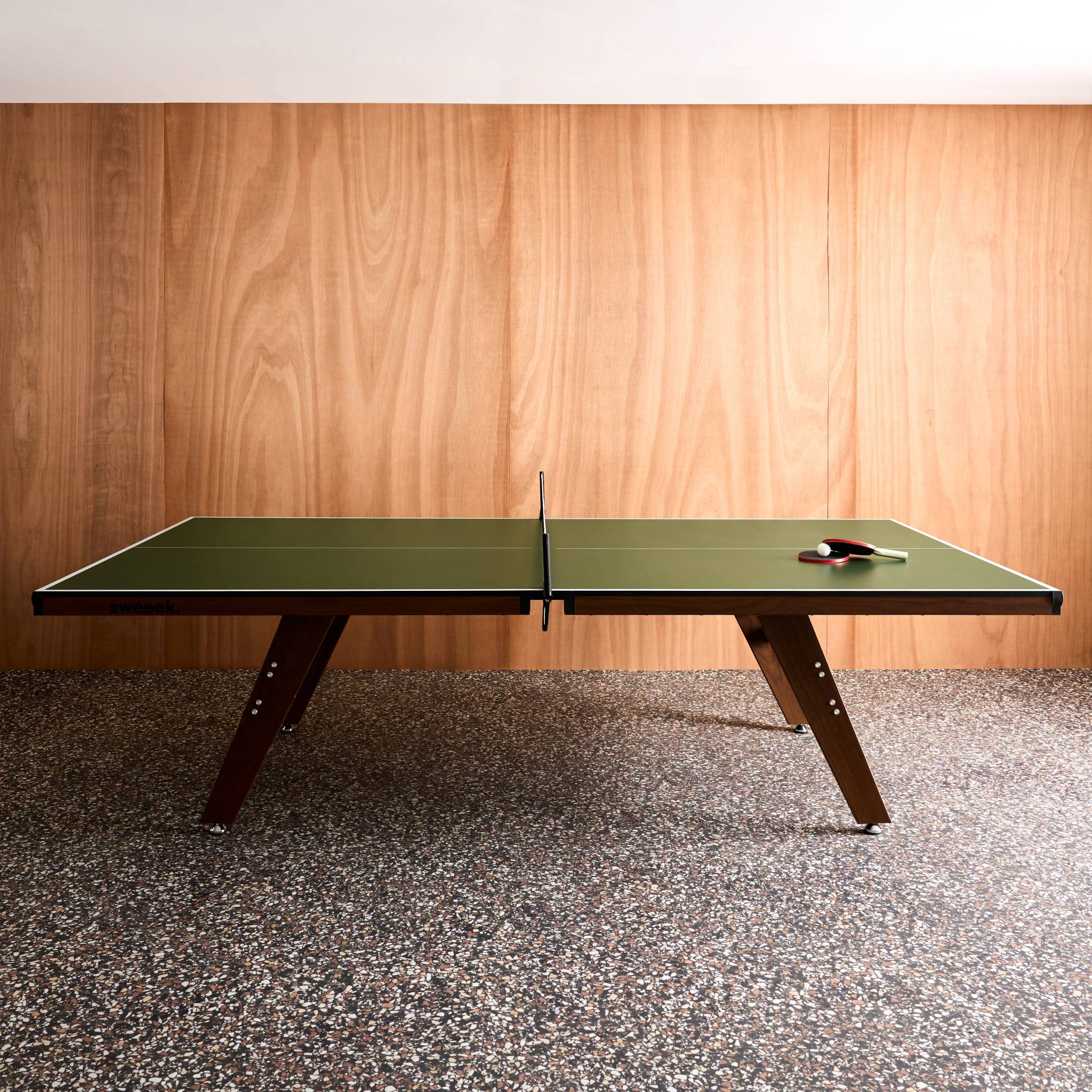 Table de ping pong intérieur deluxe kaki avec 2 raquettes et 3 balles TABLE DE PING PONG INTÉRIEUR DELUXE - 2