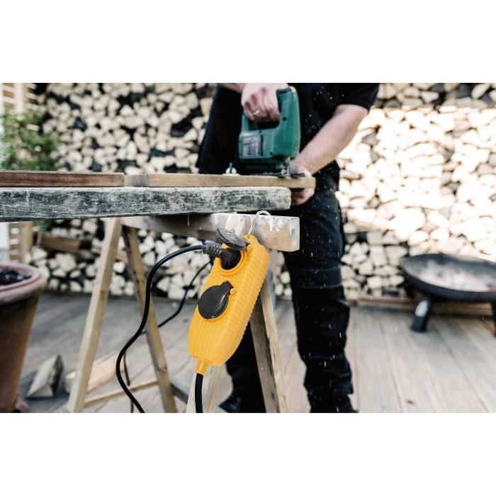 Brennenstuhl Rallonge 10m de cable avec bloc 4 prises a clapet IP44 - Fabrication Francaise - 7