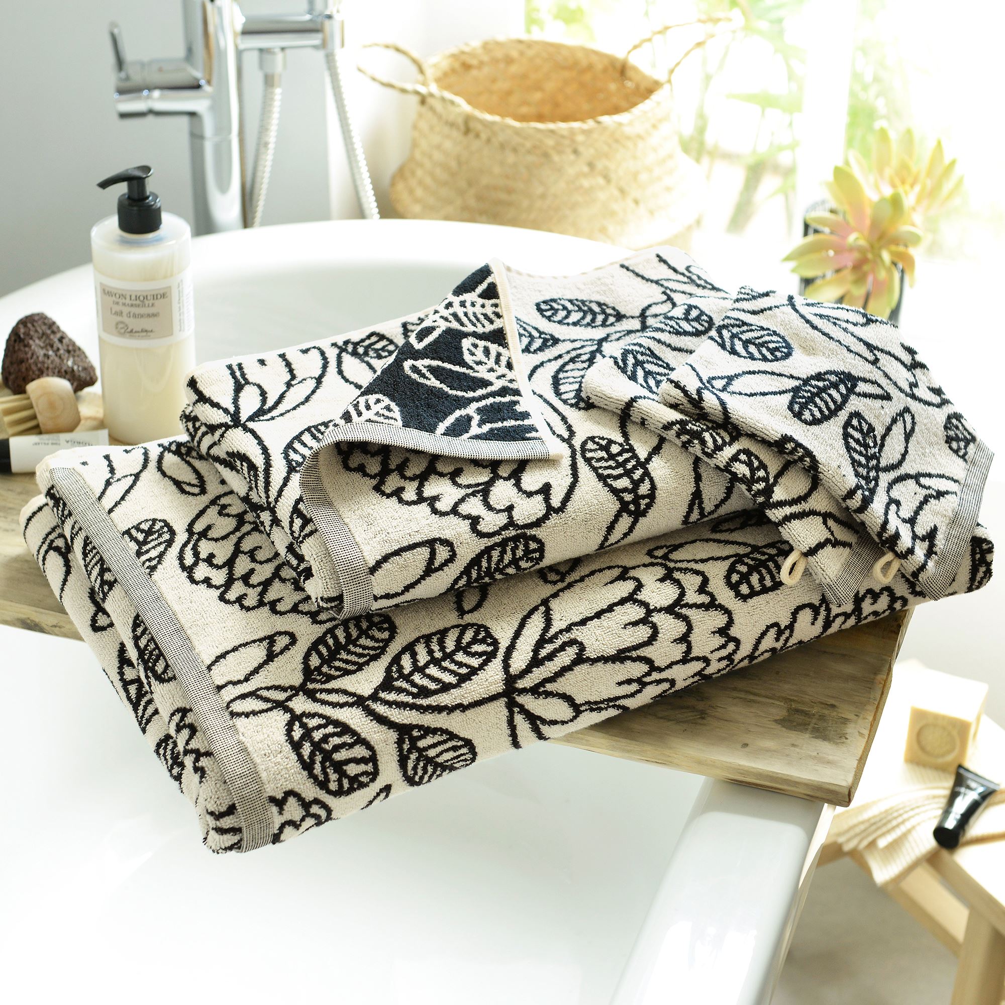 Lot De 2 Gants De Toilette ATLANTIQUE 15x21 Rouge Grenade En Coton 500