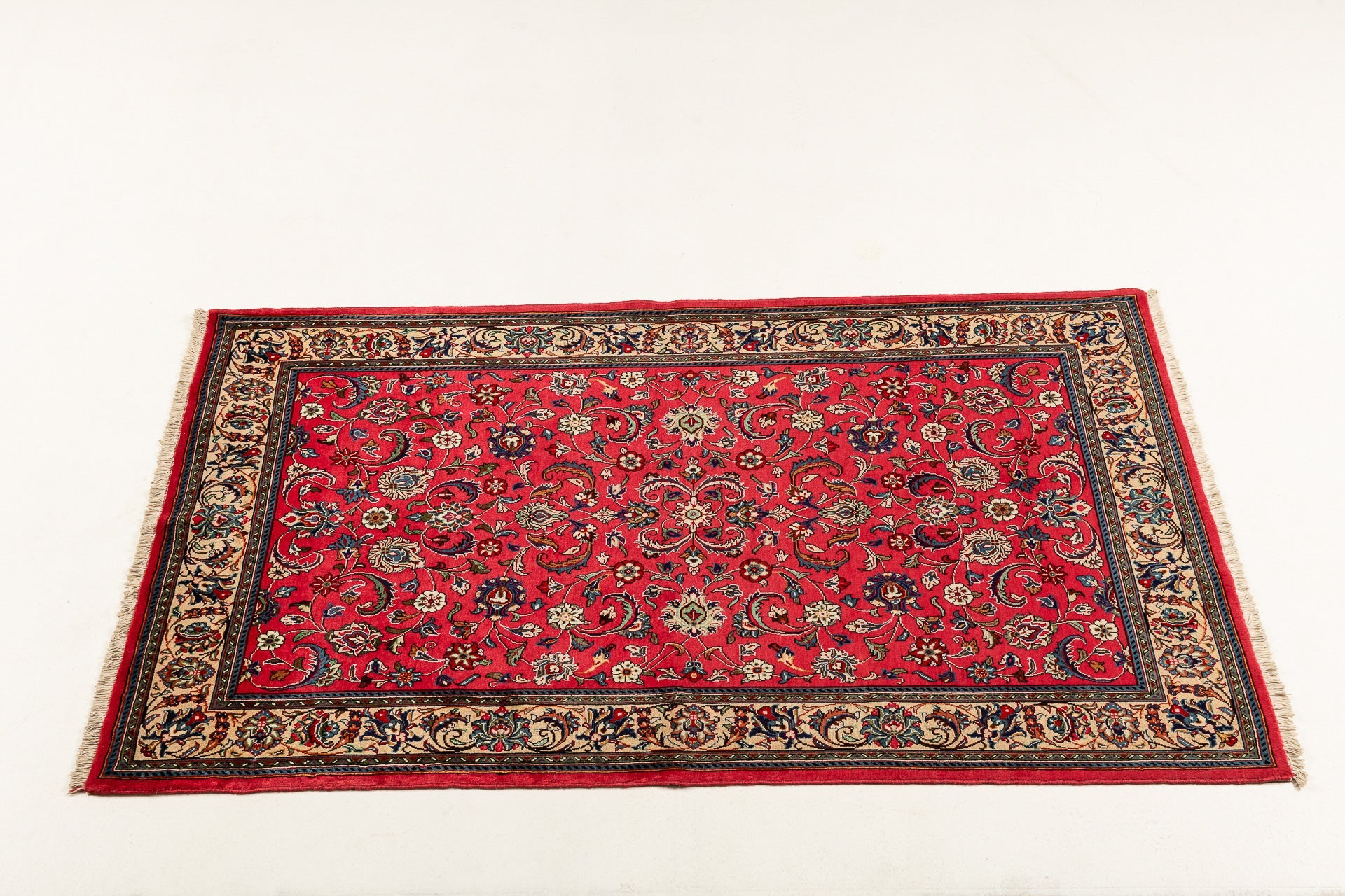 Oryginalny ręcznie robiony orientalny dywan, wymiary: 228x133 cm z certyfikatem autentyczności