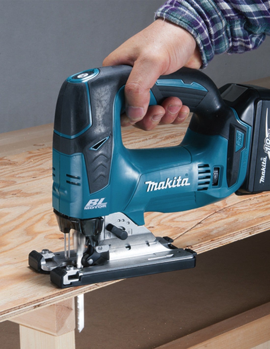 Sierra de Calar MAKITA DJV182RTJ1 (1 x 5,0 Ah + DC18RC + MAKPAC 2) - 3