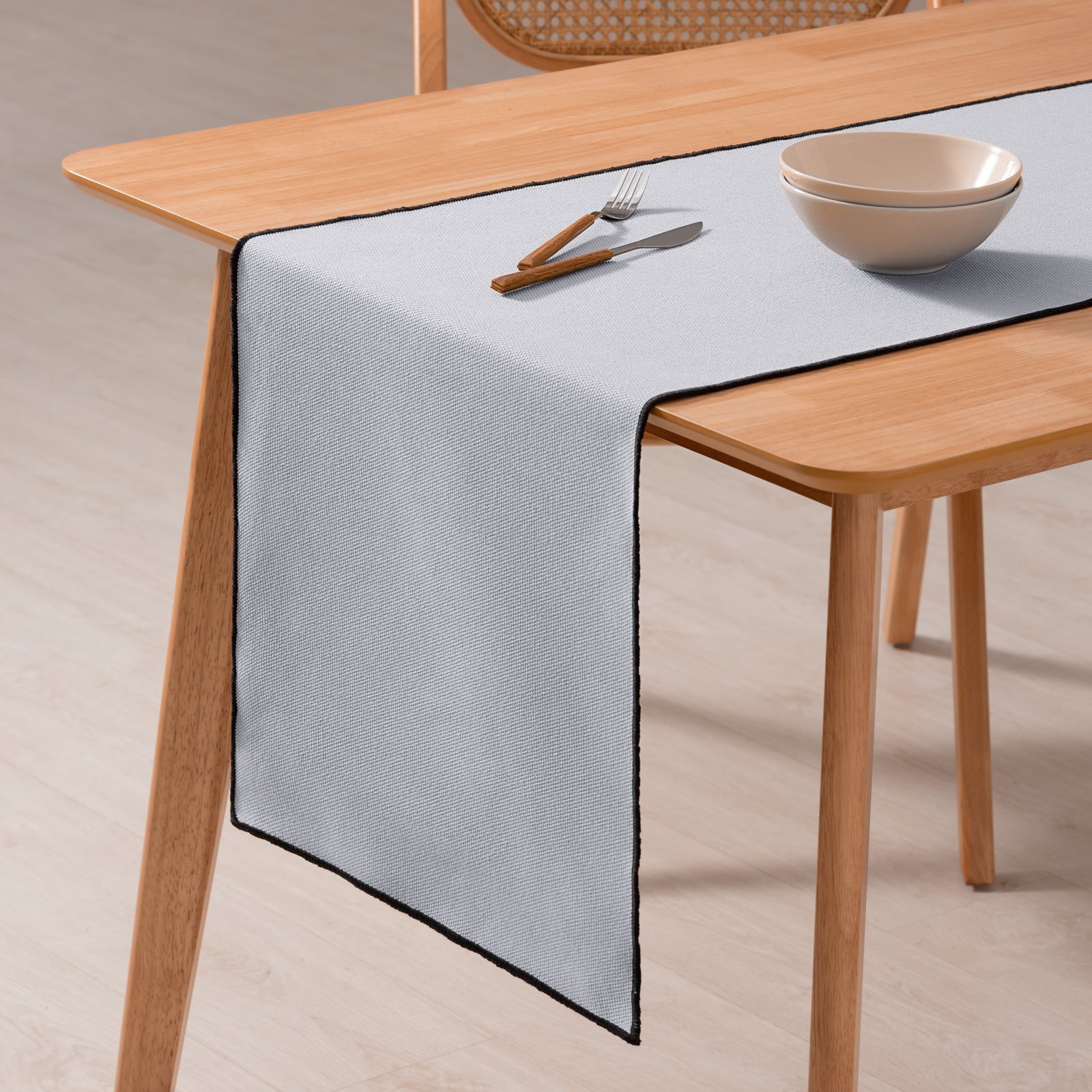 Runner Da Tavolo Autunnale Raebel – 40x140 Cm Con Scoiattoli – 100% Poliestere, Lavabile