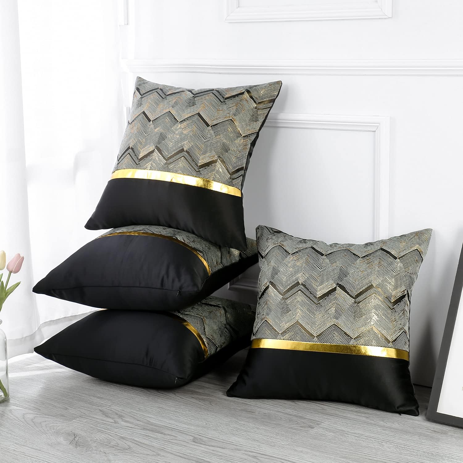 45x45cm Set de 4 (Noir) Housses de coussin Luxe Cuir Doré Couture Ondulé Stripe Taie D’oreiller Minimaliste Taies De Coussin Cuir Rayé Or Pour Lit Can - 5
