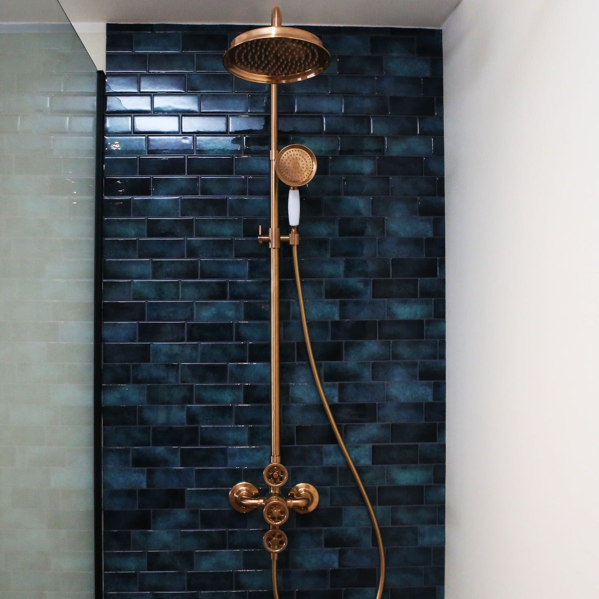 Indus coluna de duche termostática em cobre escovado - 5