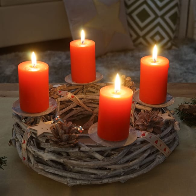 Corone dell’Avvento e Stelle di Natale: idee DIY per le festività Corone dell’Avvento e Stelle di Natale: idee DIY per le festività
